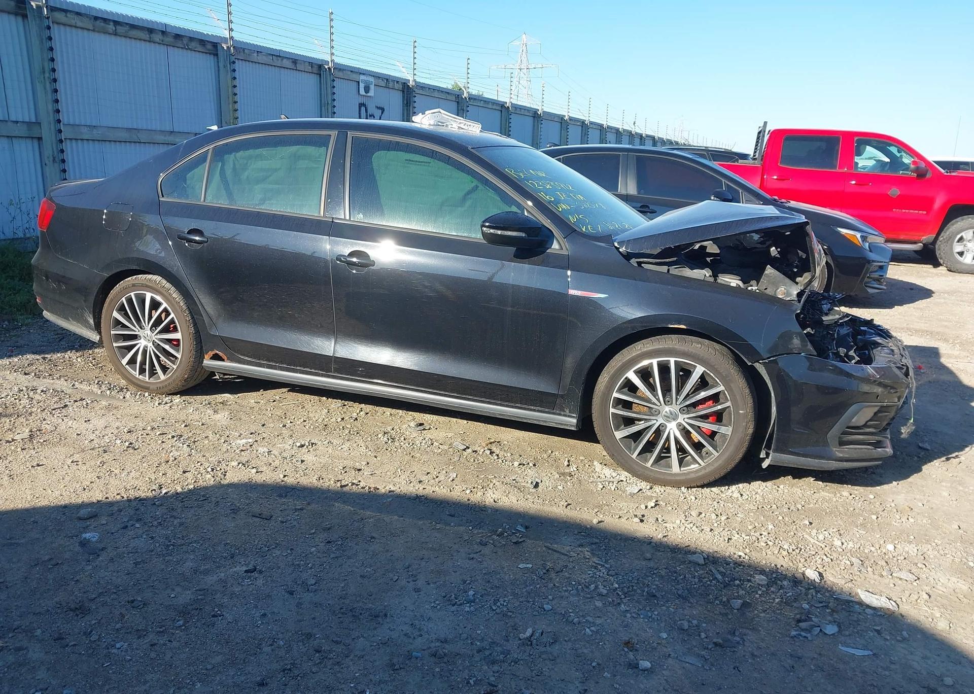 2016 VOLKSWAGEN JETTA GLI