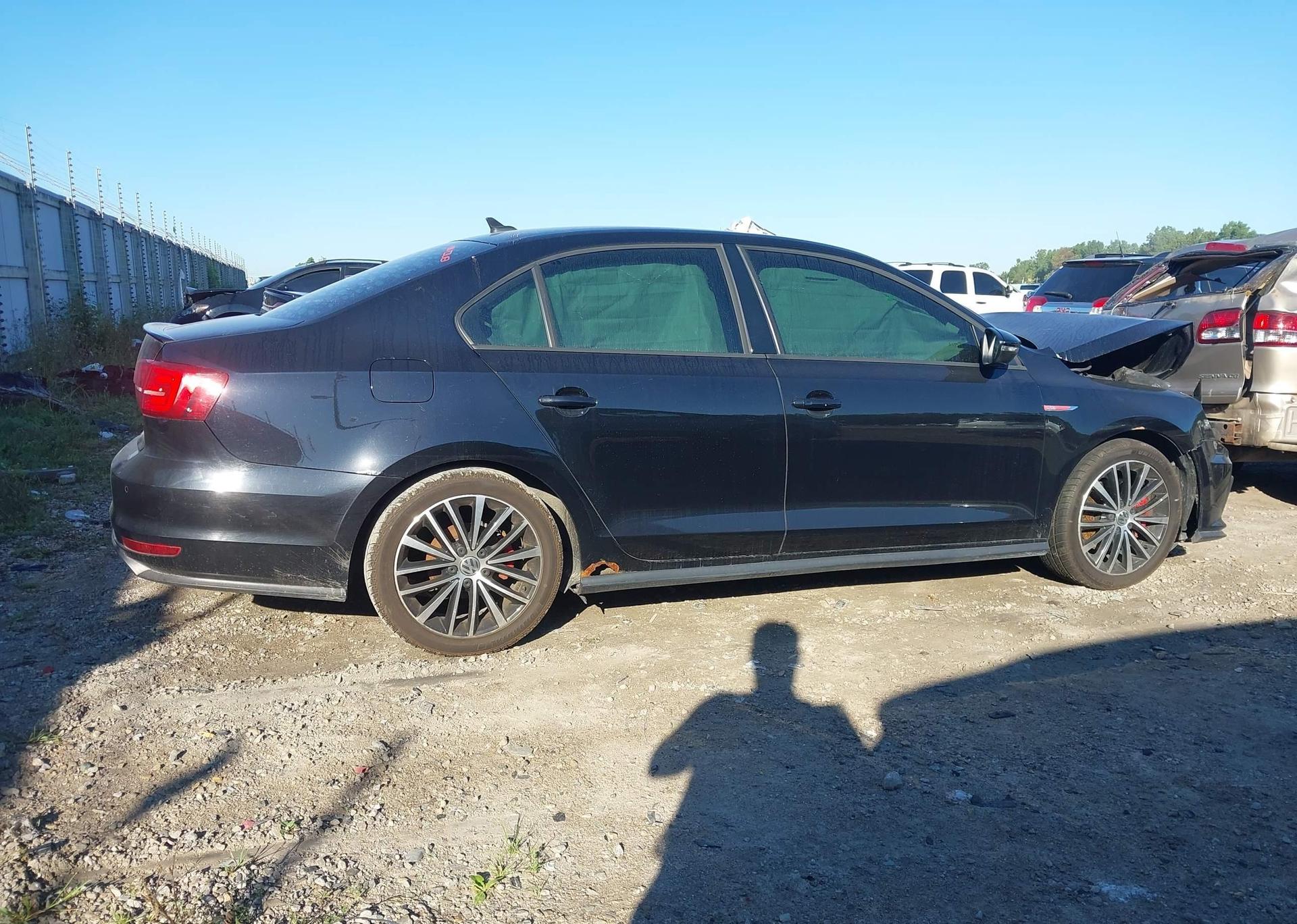 2016 VOLKSWAGEN JETTA GLI