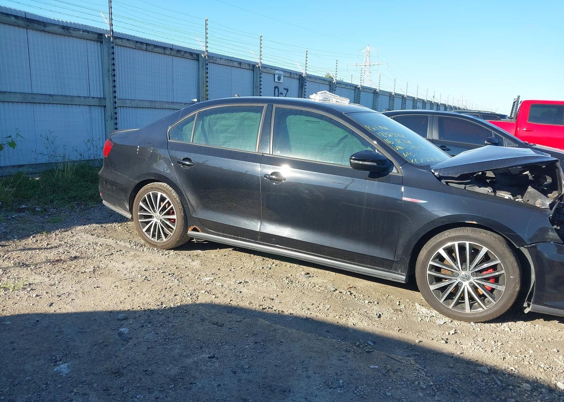 2016 VOLKSWAGEN JETTA GLI