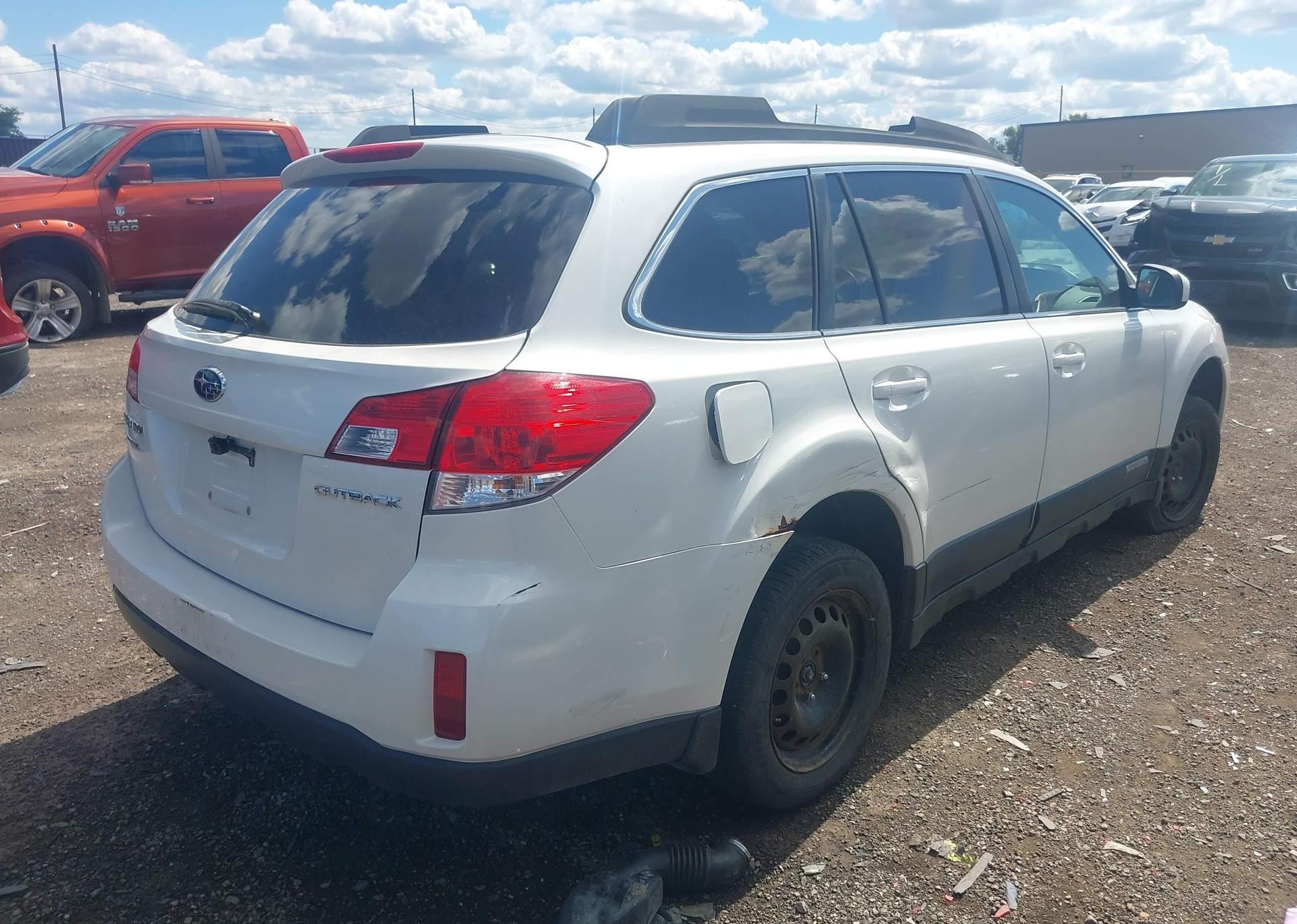 2012 SUBARU OUTBACK 2.5I LIMITED