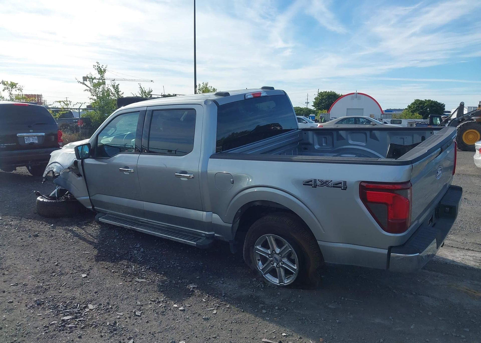 2025 FORD F150 XLT