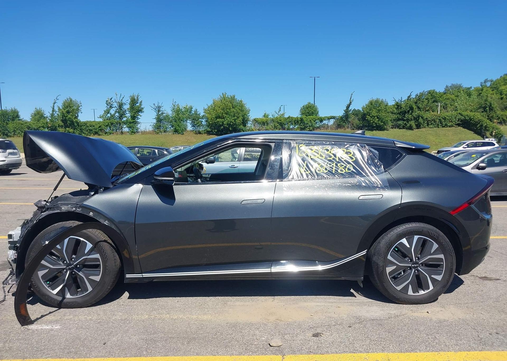 2024 KIA EV6 WIND