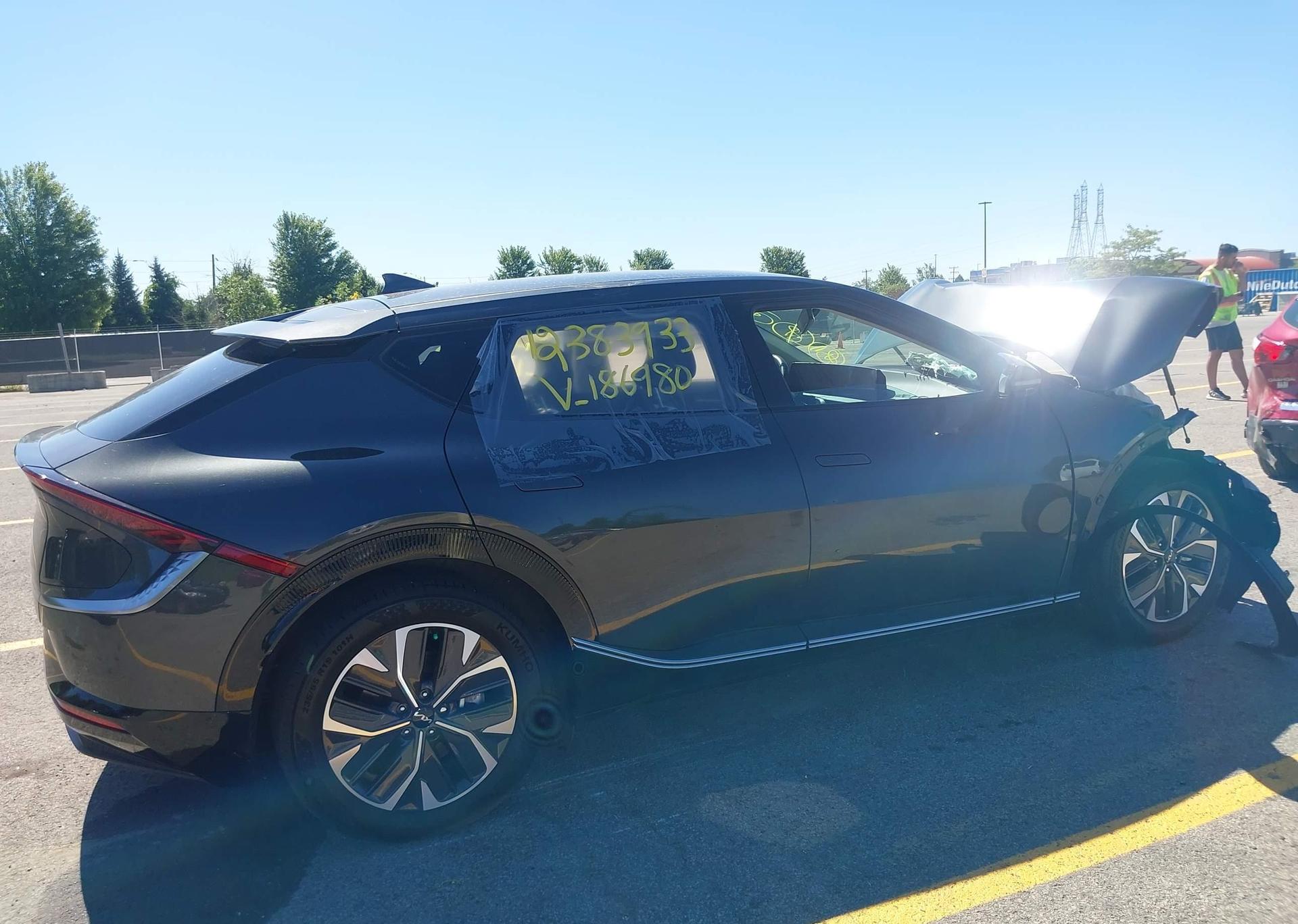 2024 KIA EV6 WIND