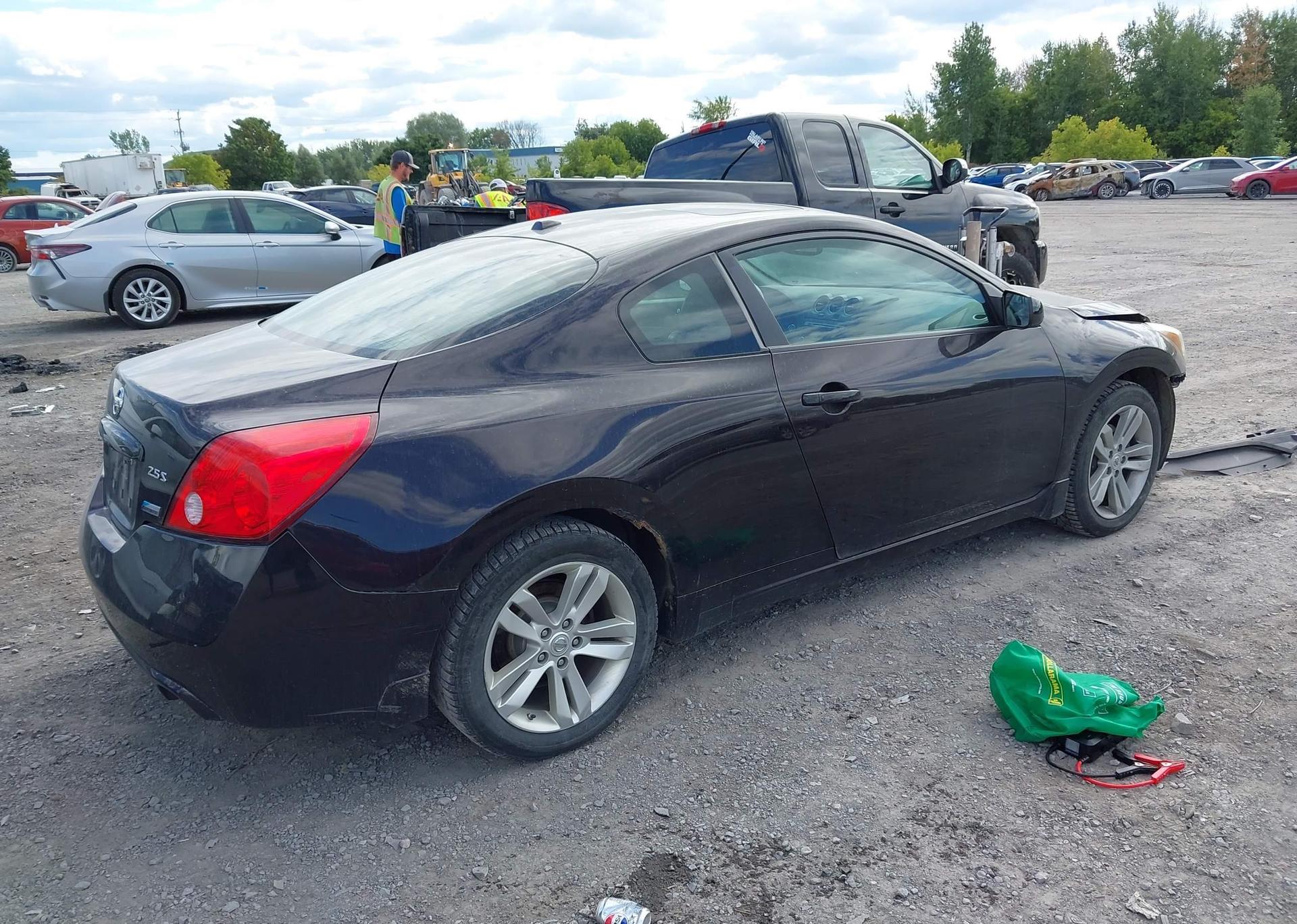 2011 NISSAN Altima S