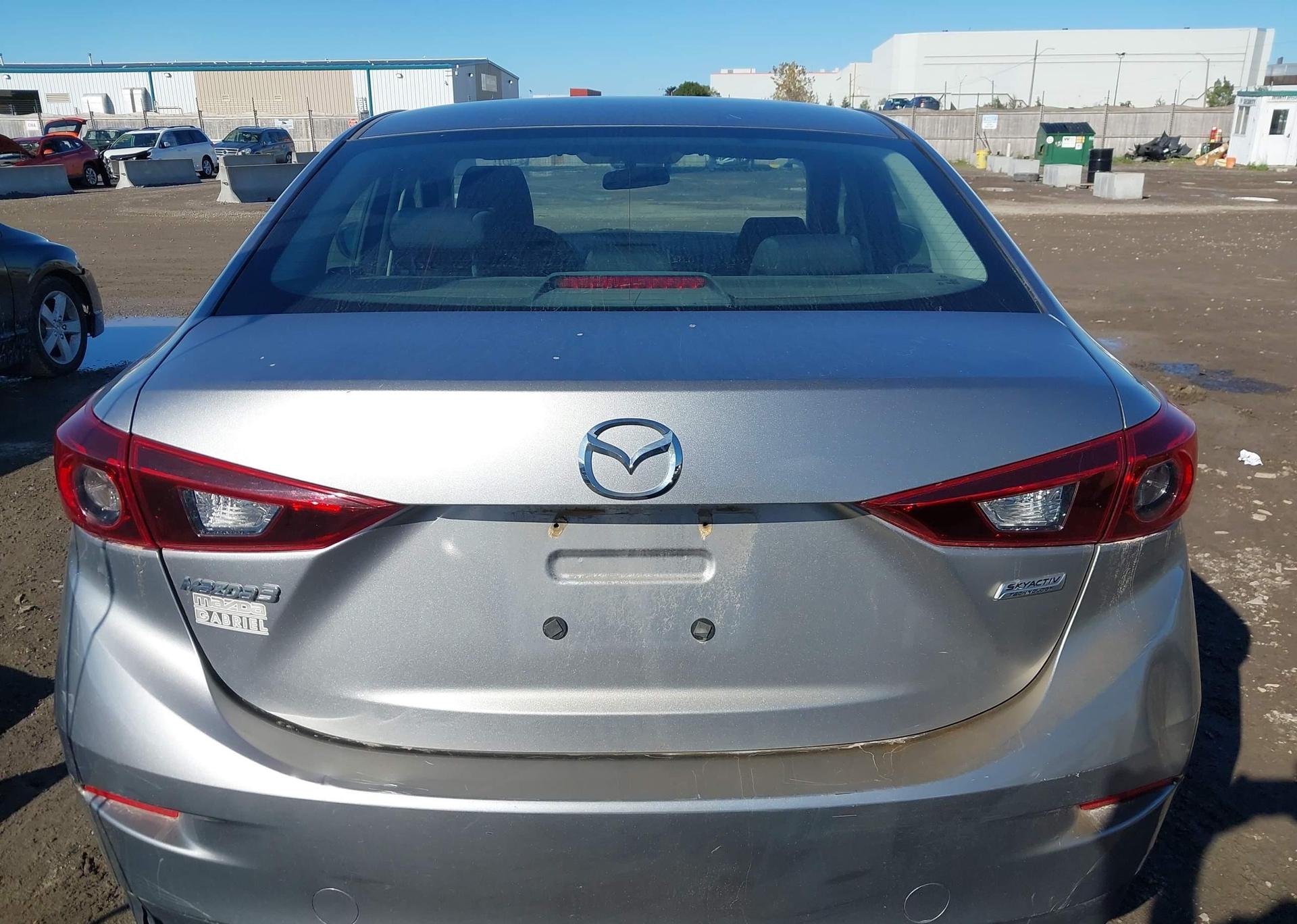2015 MAZDA MAZDA3 GX