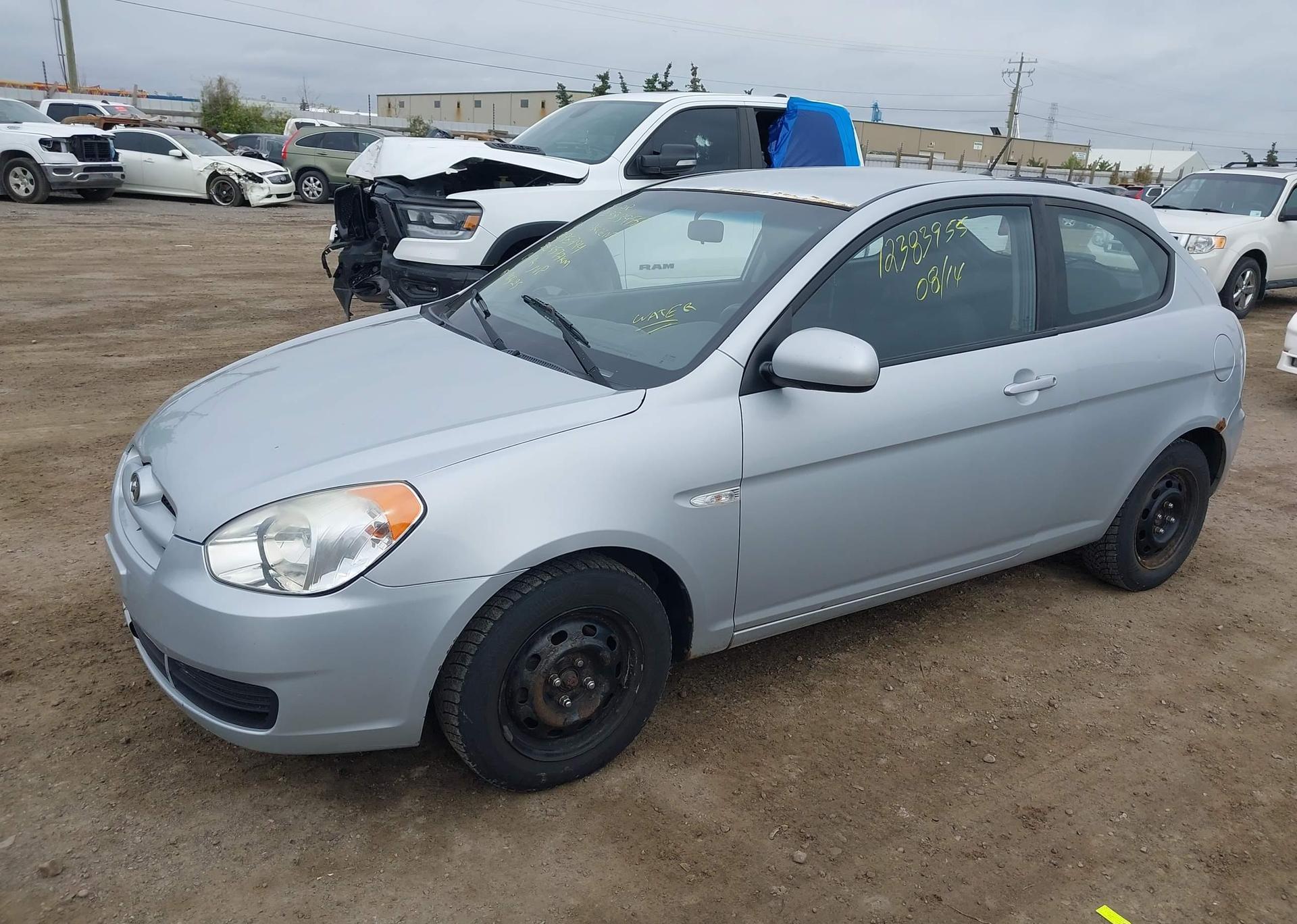 2010 HYUNDAI ACCENT GL