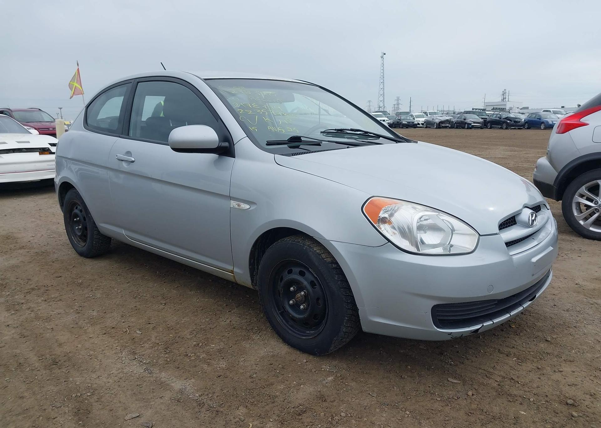 2010 HYUNDAI ACCENT GL