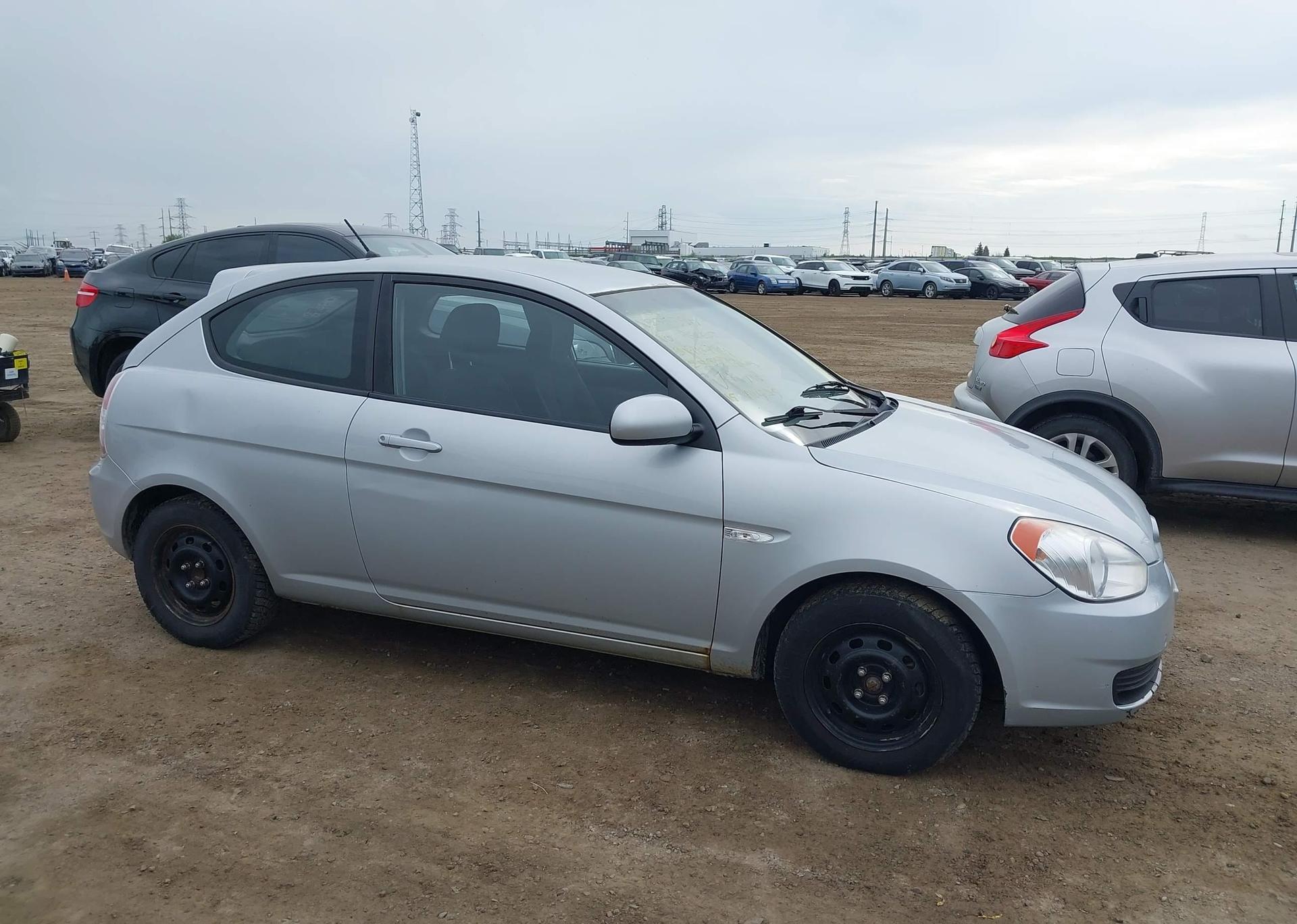 2010 HYUNDAI ACCENT GL