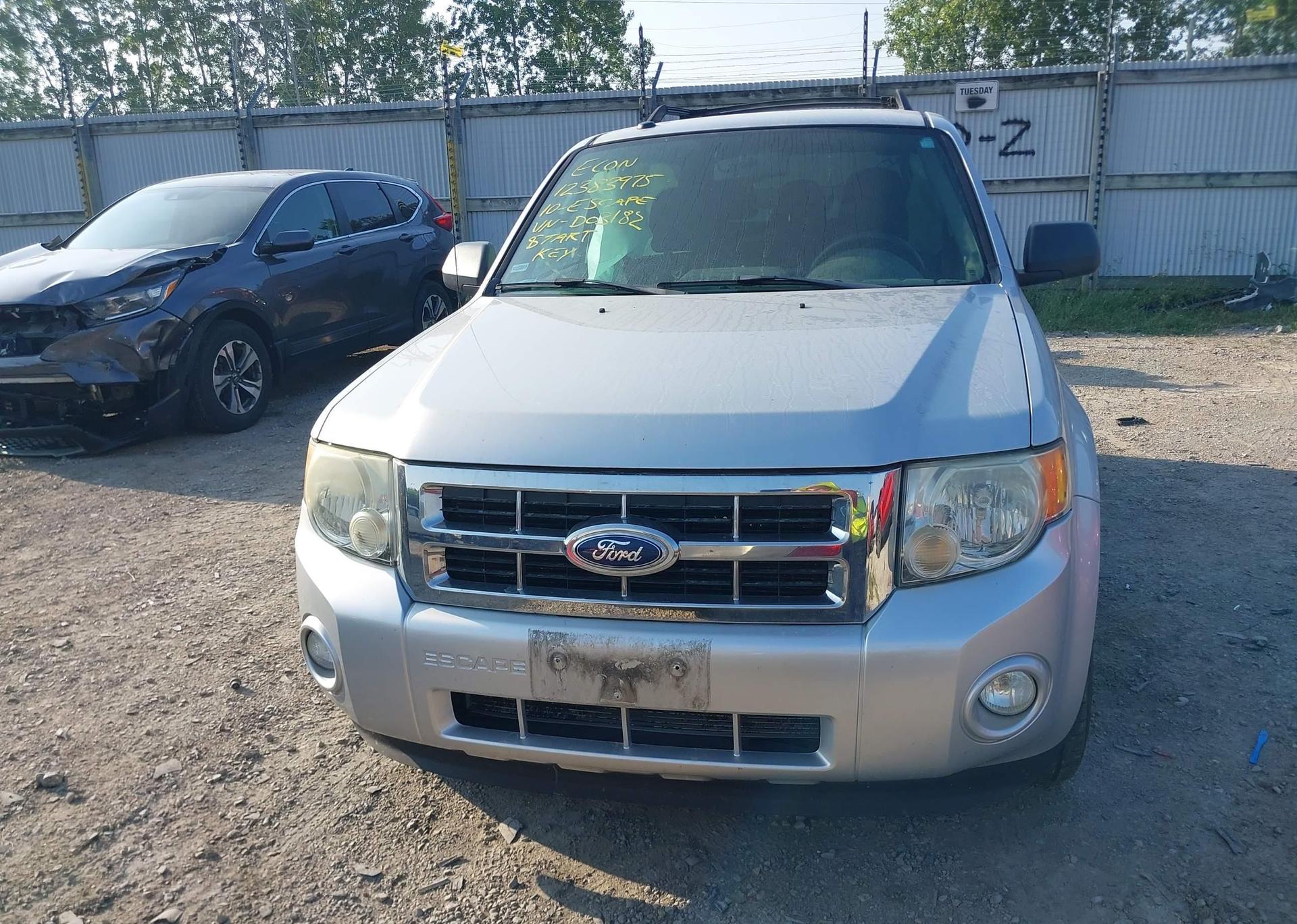 2010 FORD ESCAPE XLT