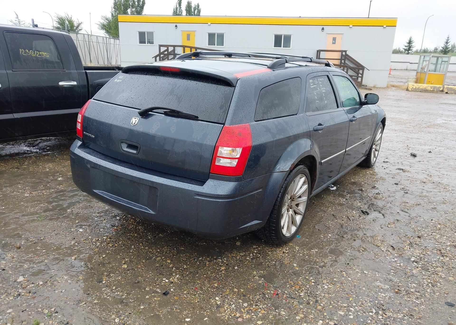 2007 DODGE MAGNUM SXT
