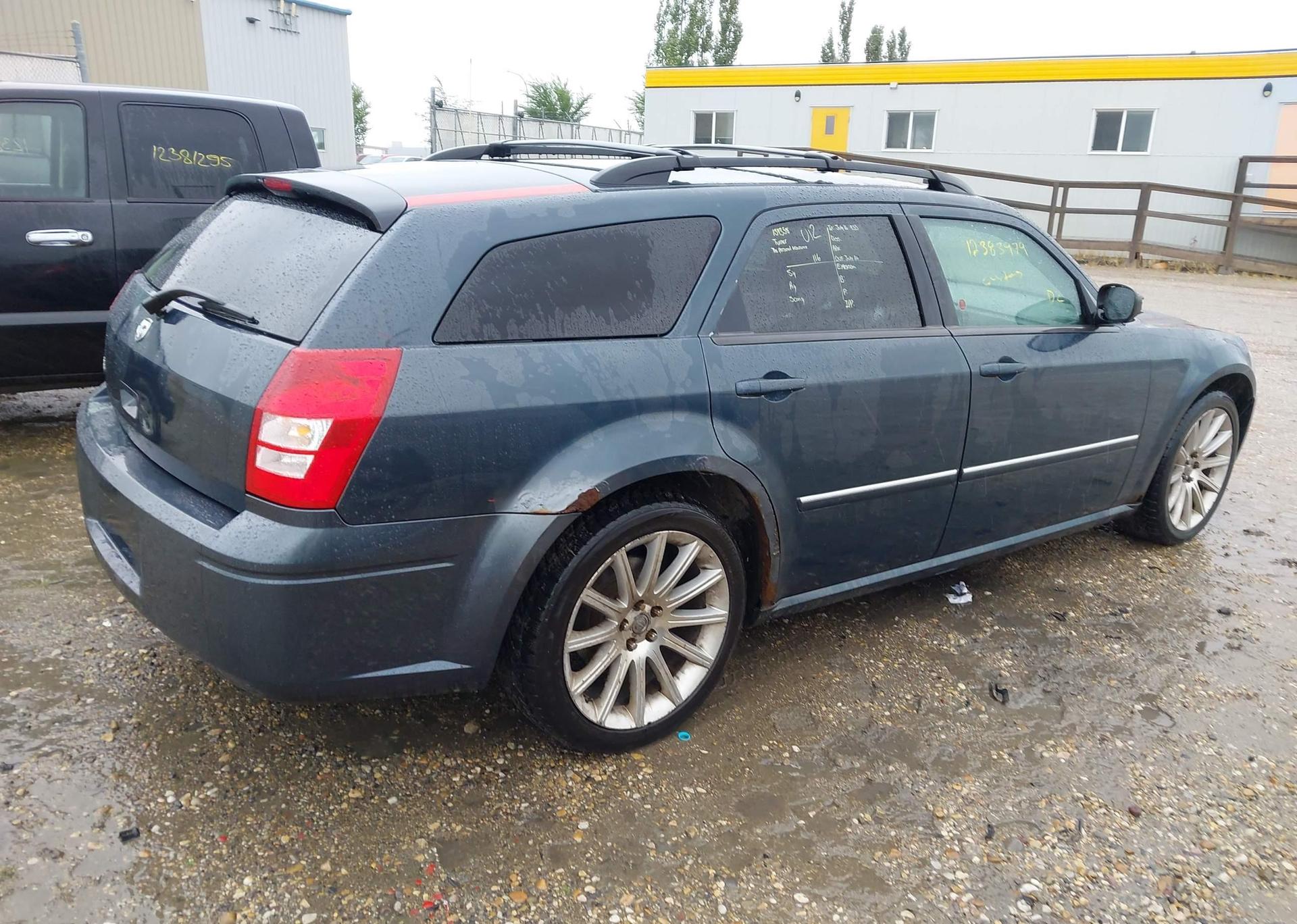 2007 DODGE MAGNUM SXT