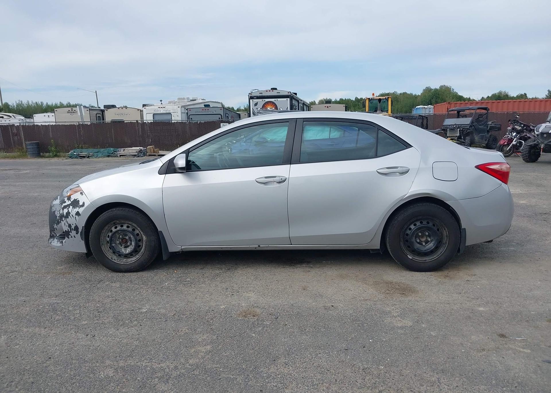 2018 TOYOTA COROLLA CE