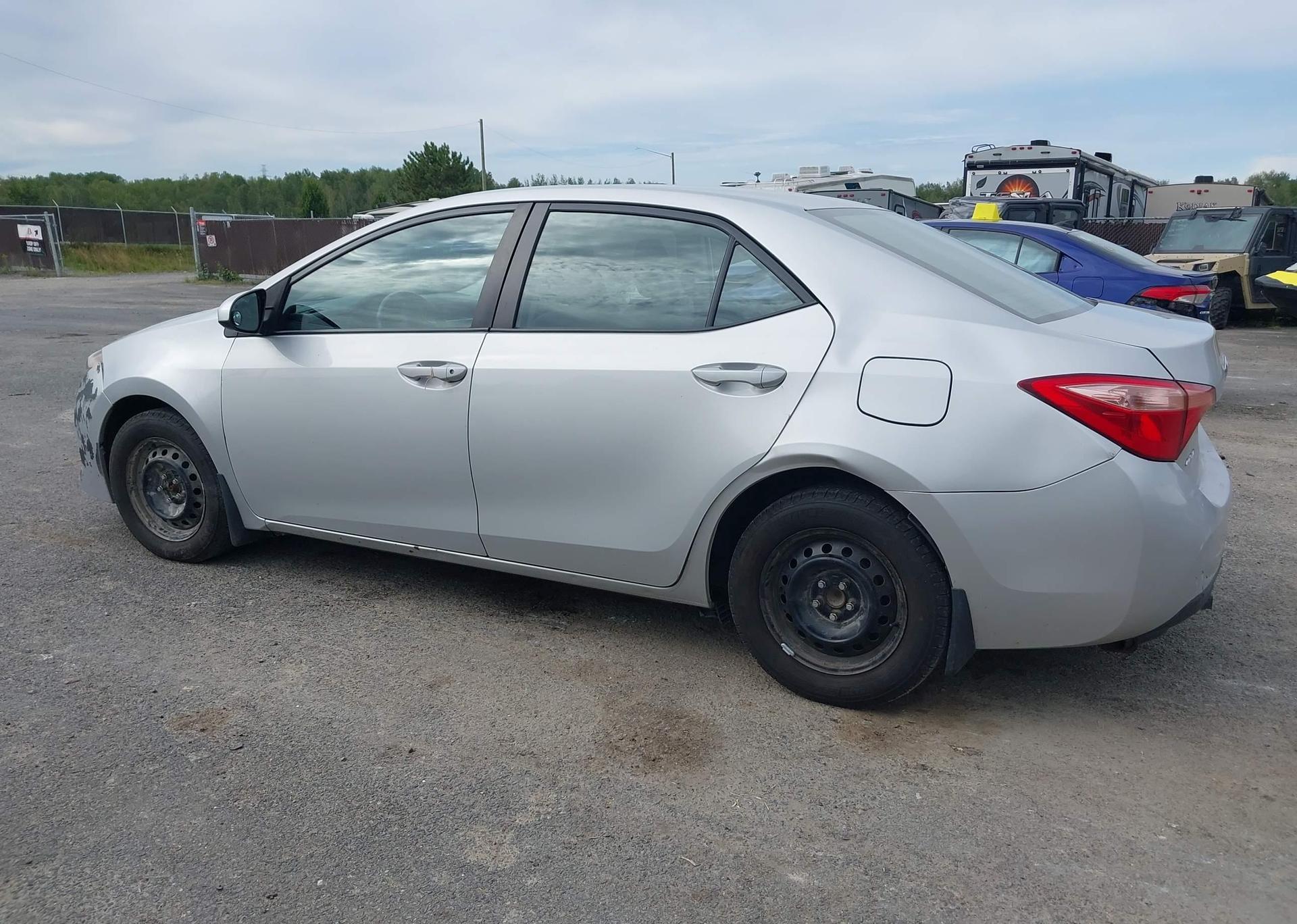 2018 TOYOTA COROLLA CE