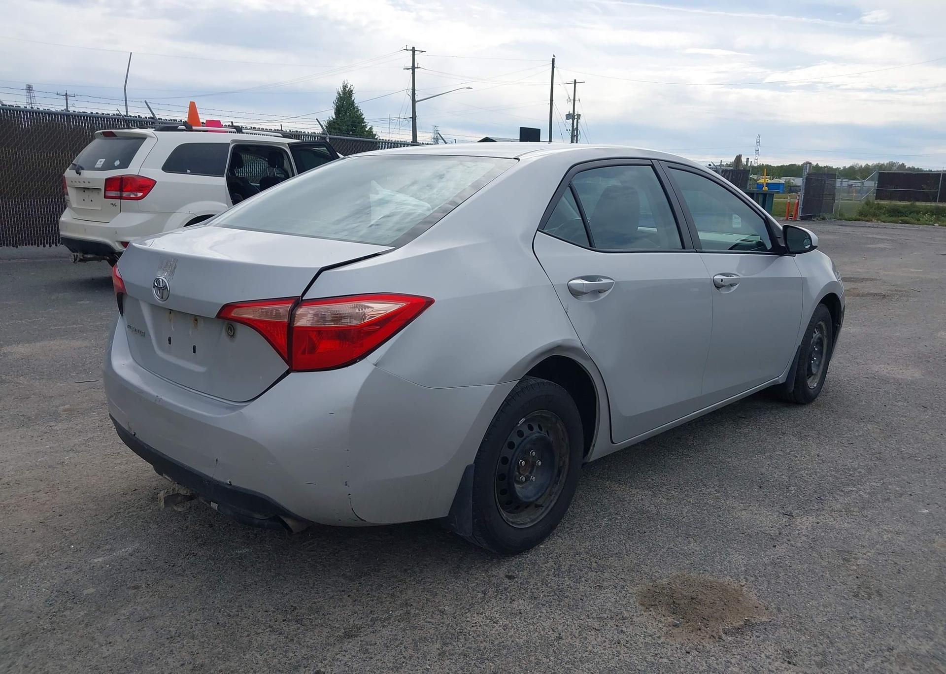 2018 TOYOTA COROLLA CE