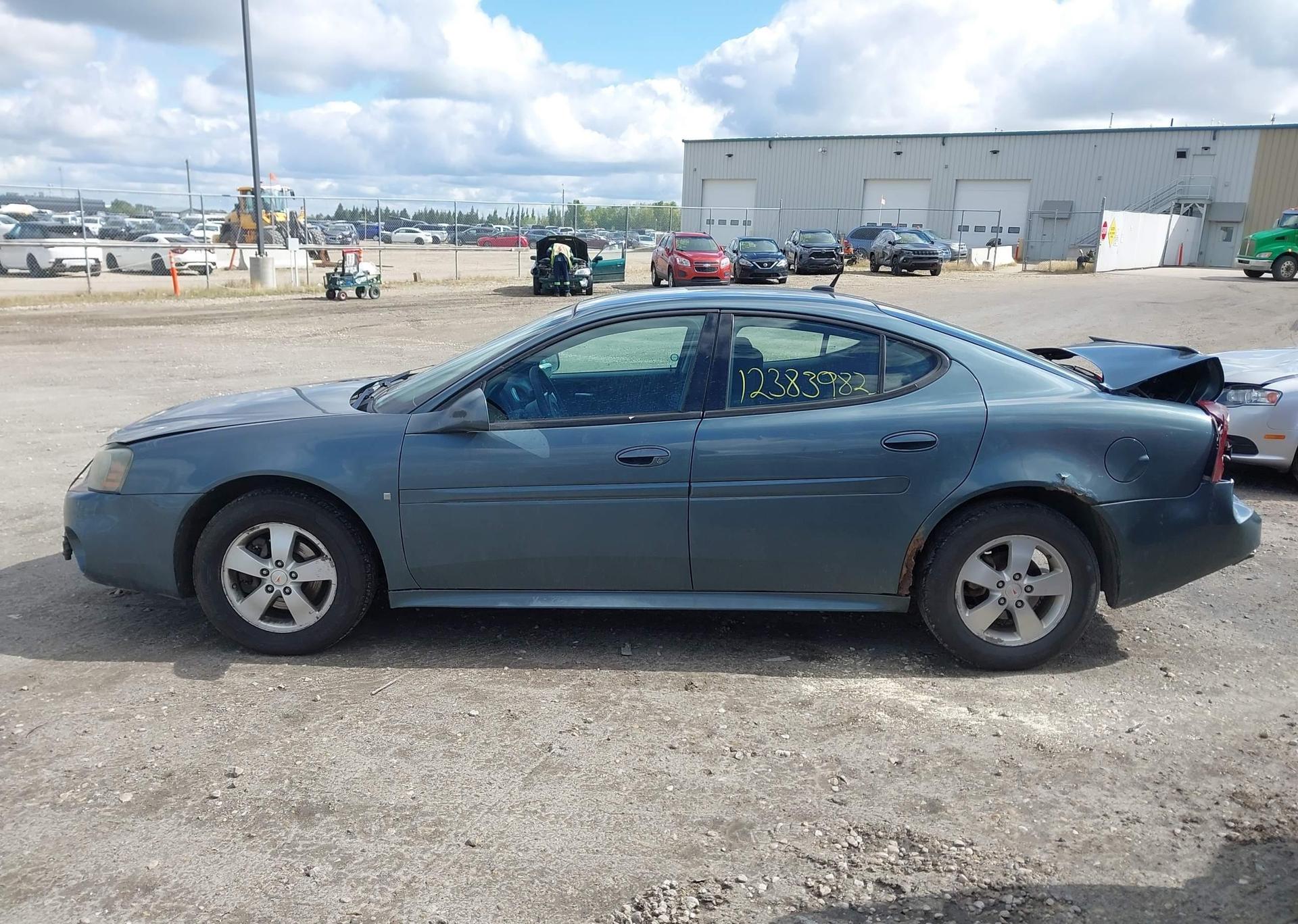 2007 PONTIAC GRAND PRIX