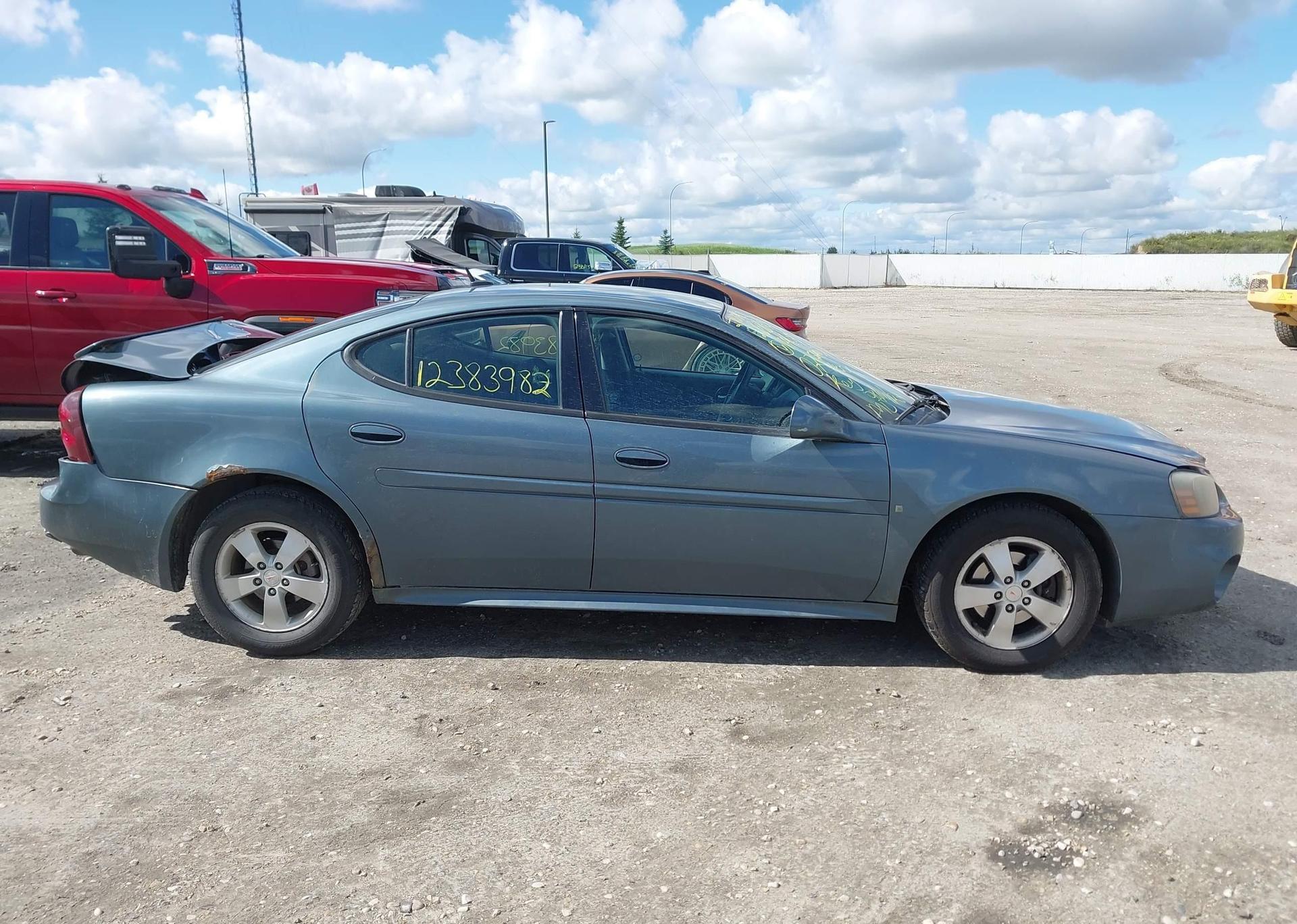 2007 PONTIAC GRAND PRIX