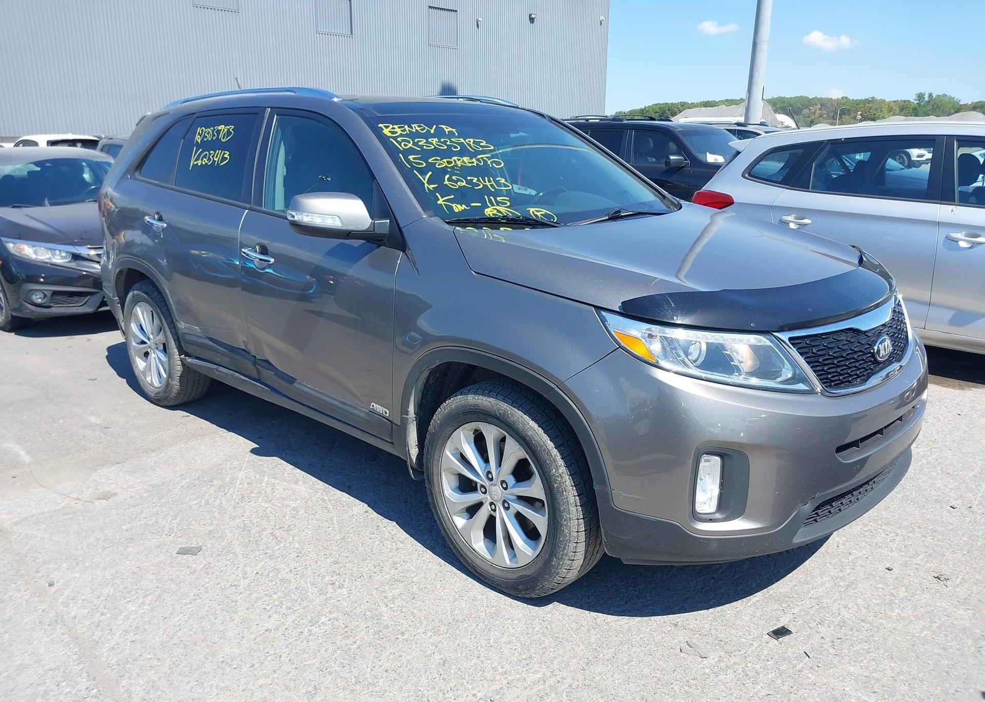 2015 KIA SORENTO EX V6