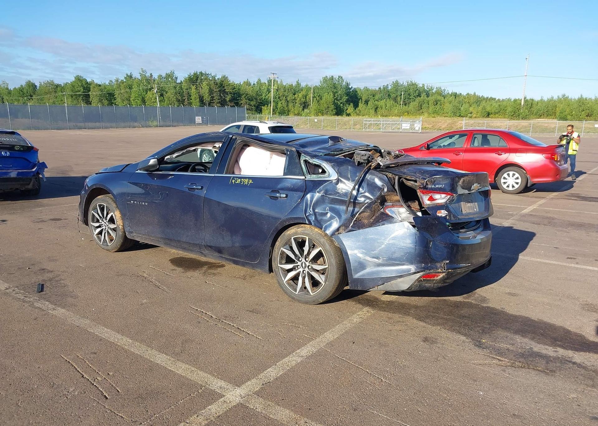 2017 CHEVROLET MALIBU 1LT