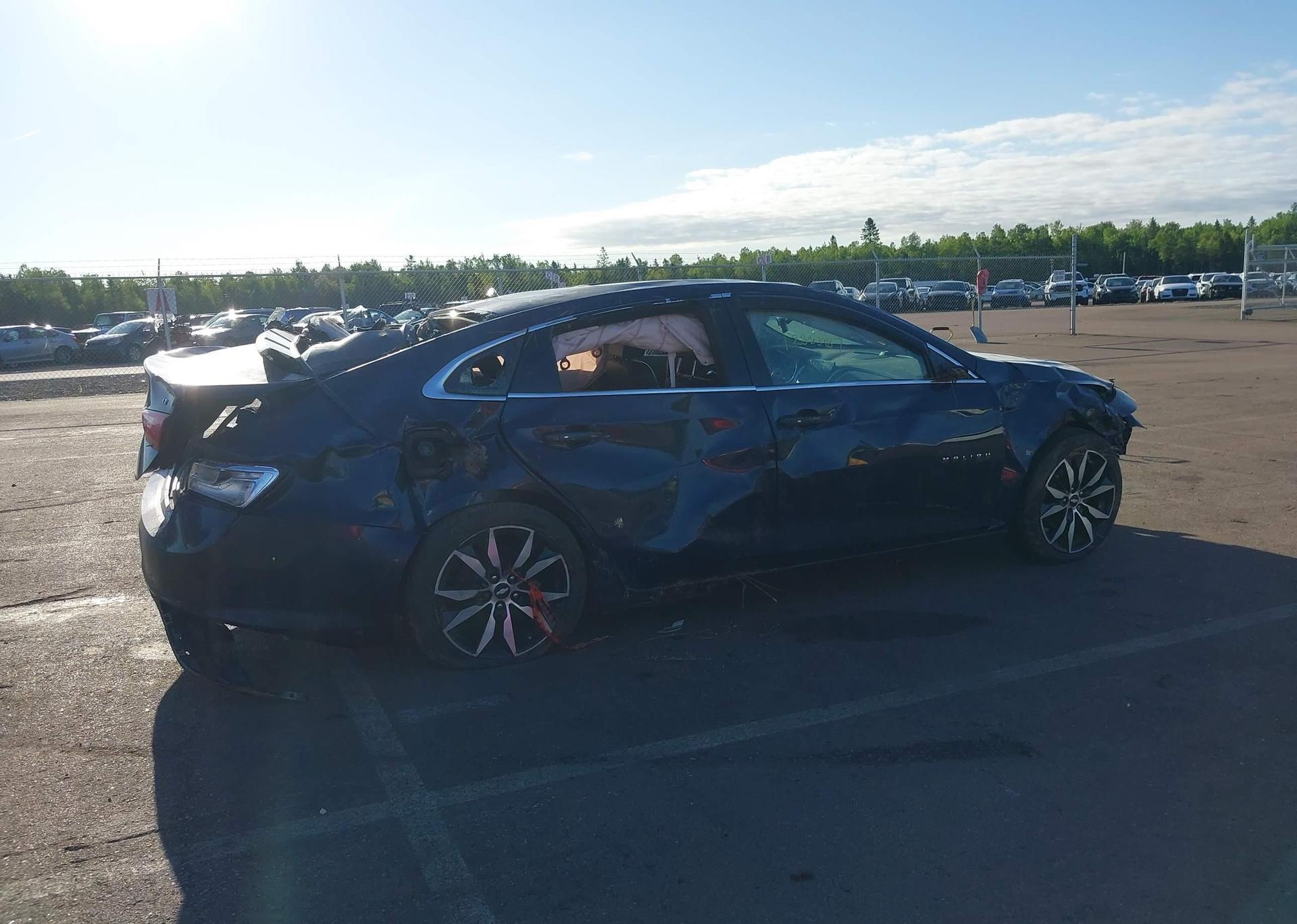 2017 CHEVROLET MALIBU 1LT