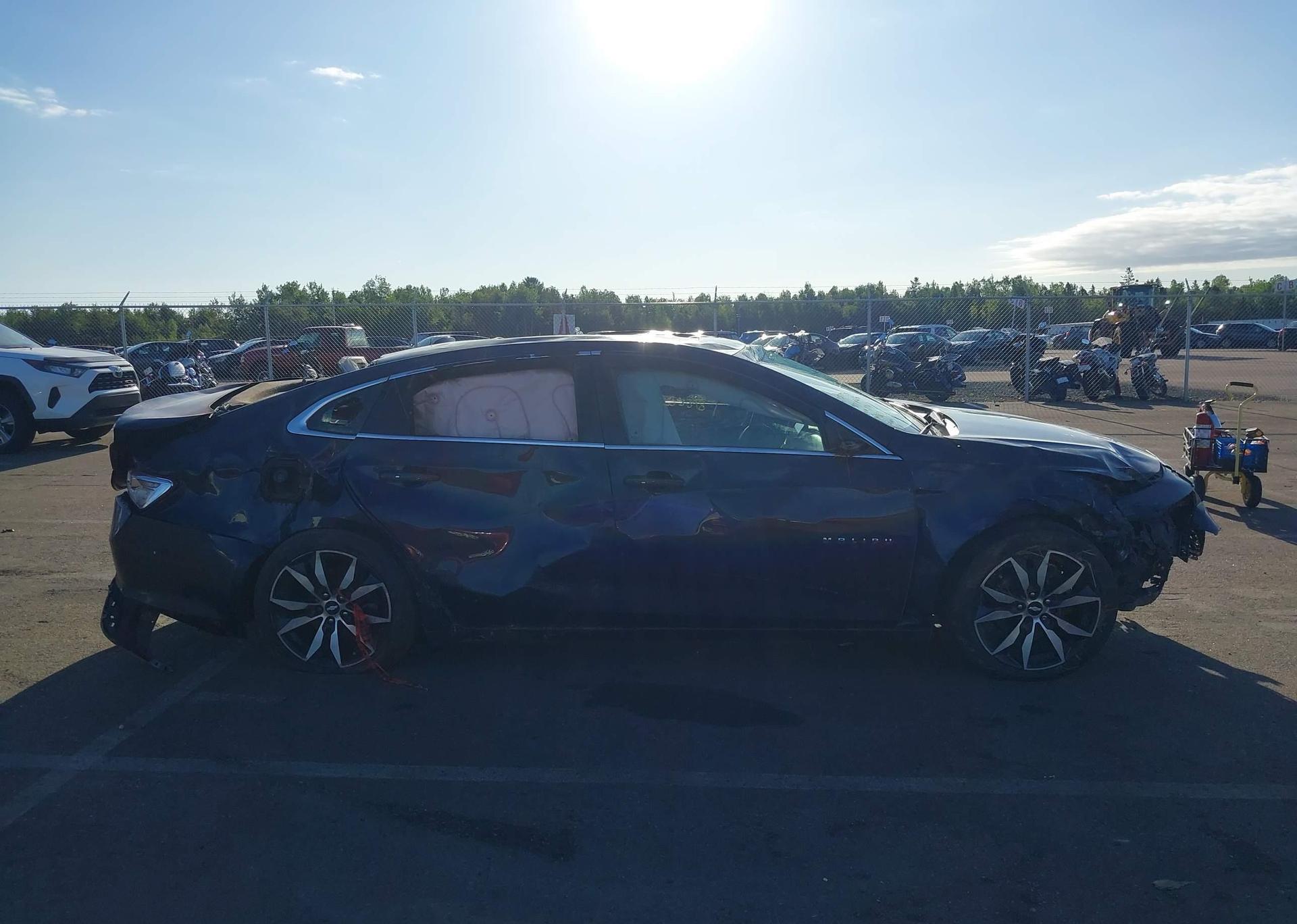 2017 CHEVROLET MALIBU 1LT