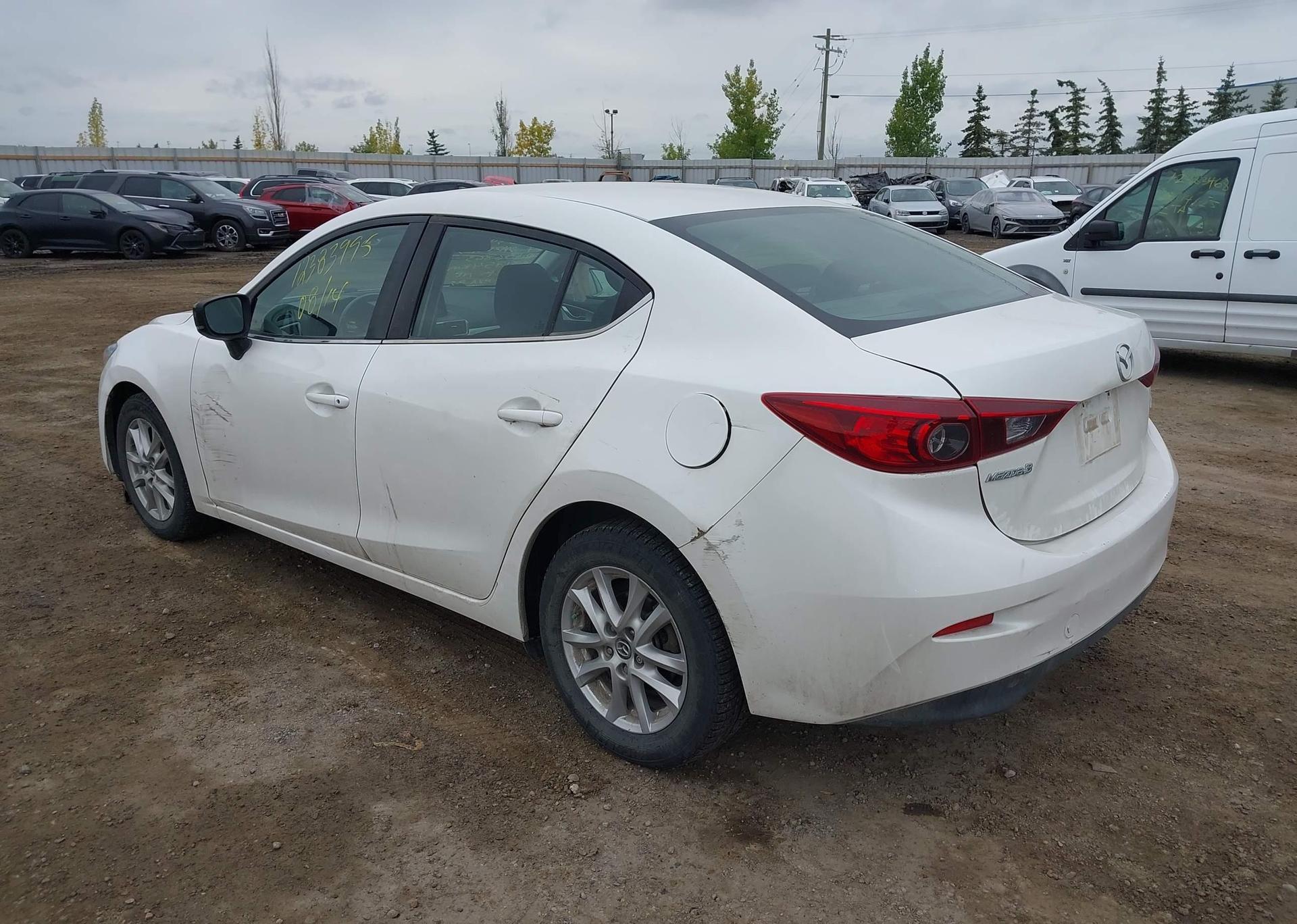 2017 MAZDA MAZDA3 GS
