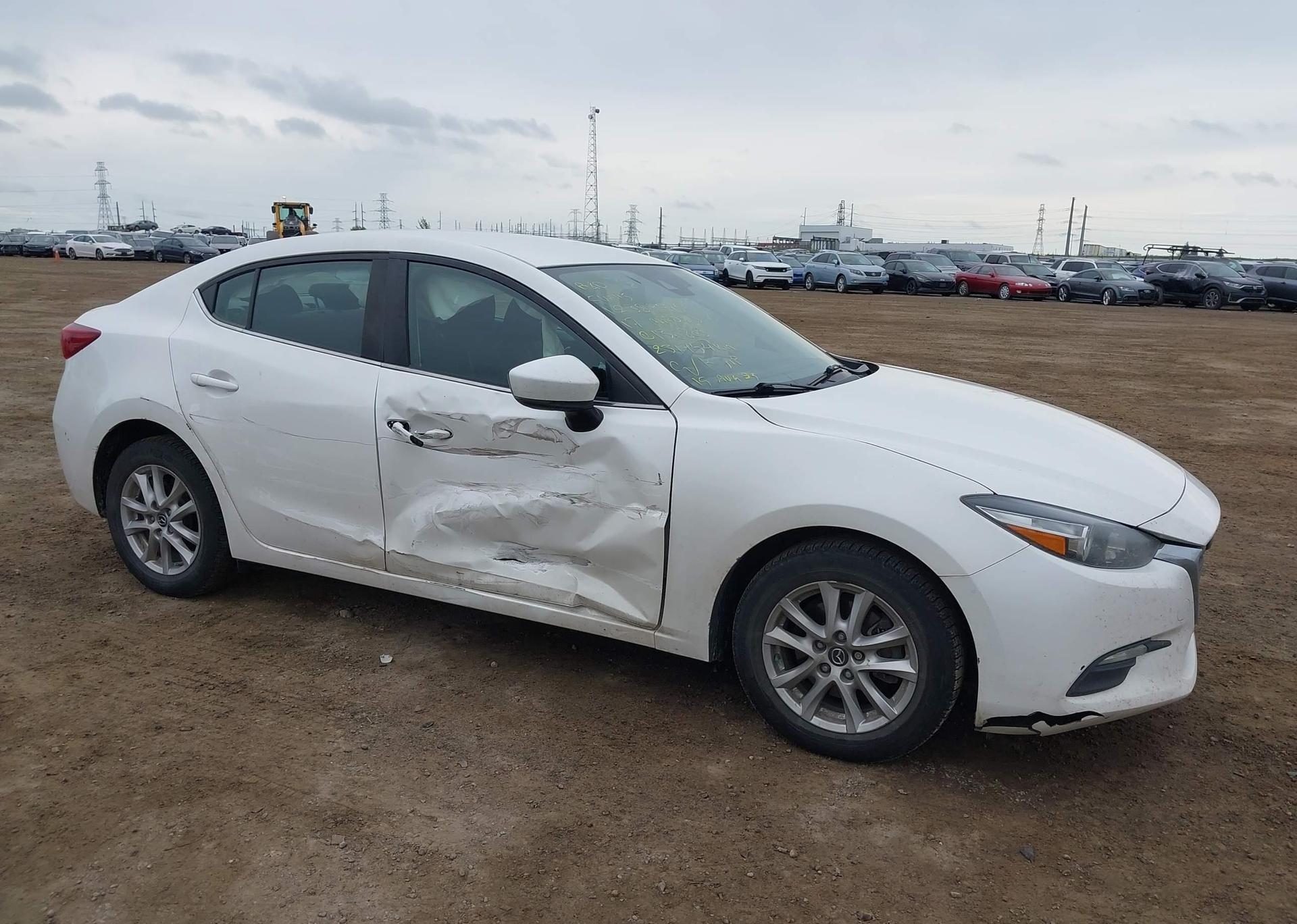 2017 MAZDA MAZDA3 GS