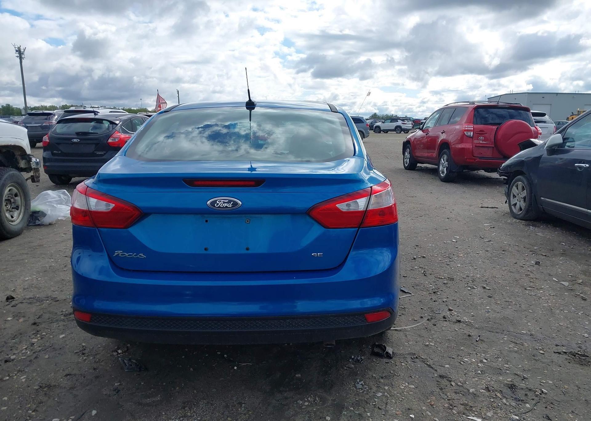 2012 FORD FOCUS SE