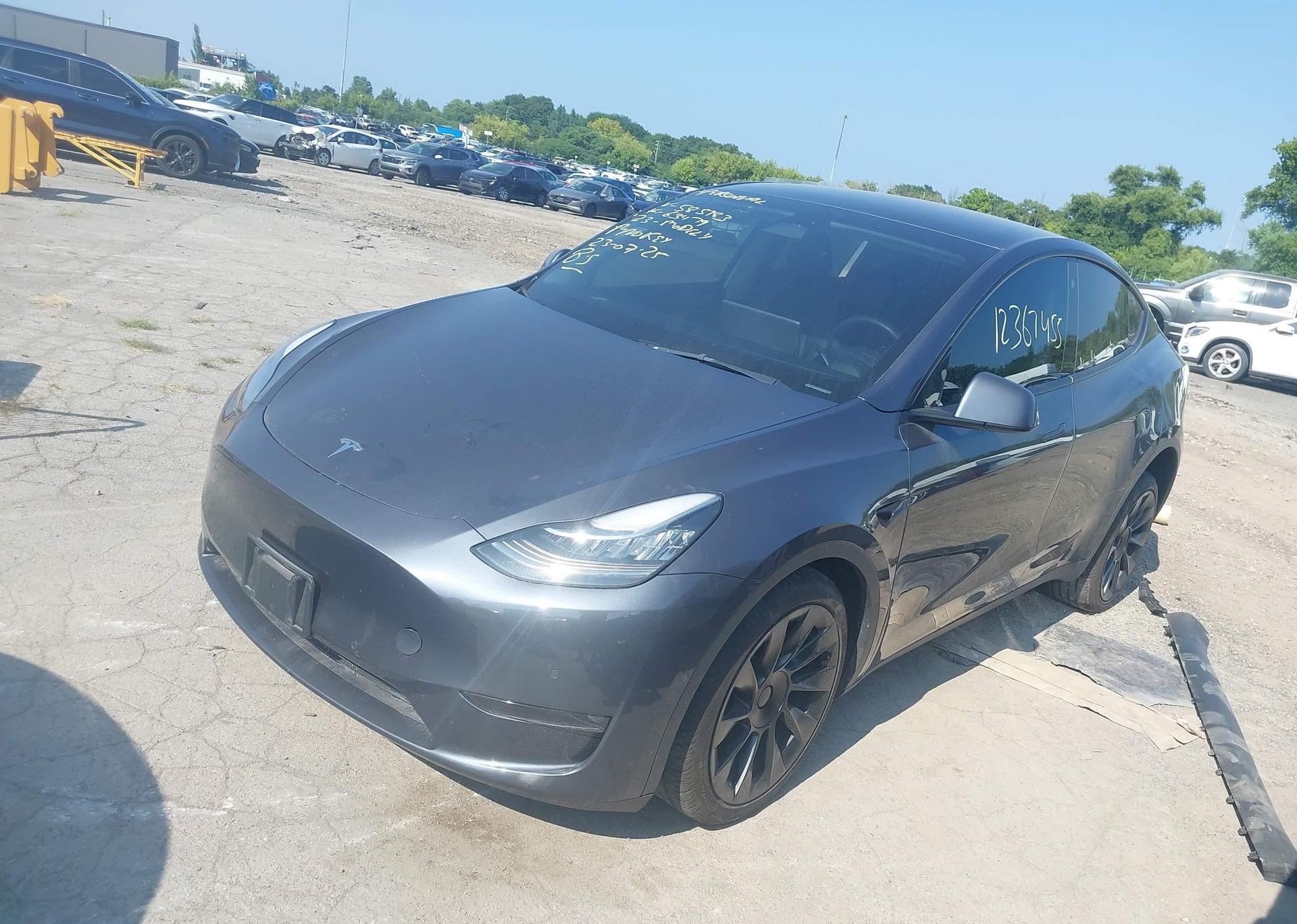 2023 TESLA MODEL Y LONG RANGE