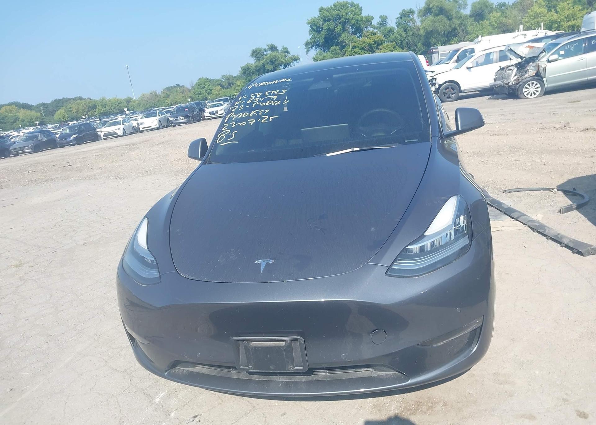 2023 TESLA MODEL Y LONG RANGE