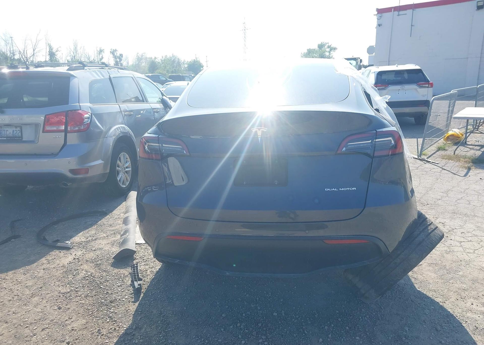 2023 TESLA MODEL Y LONG RANGE