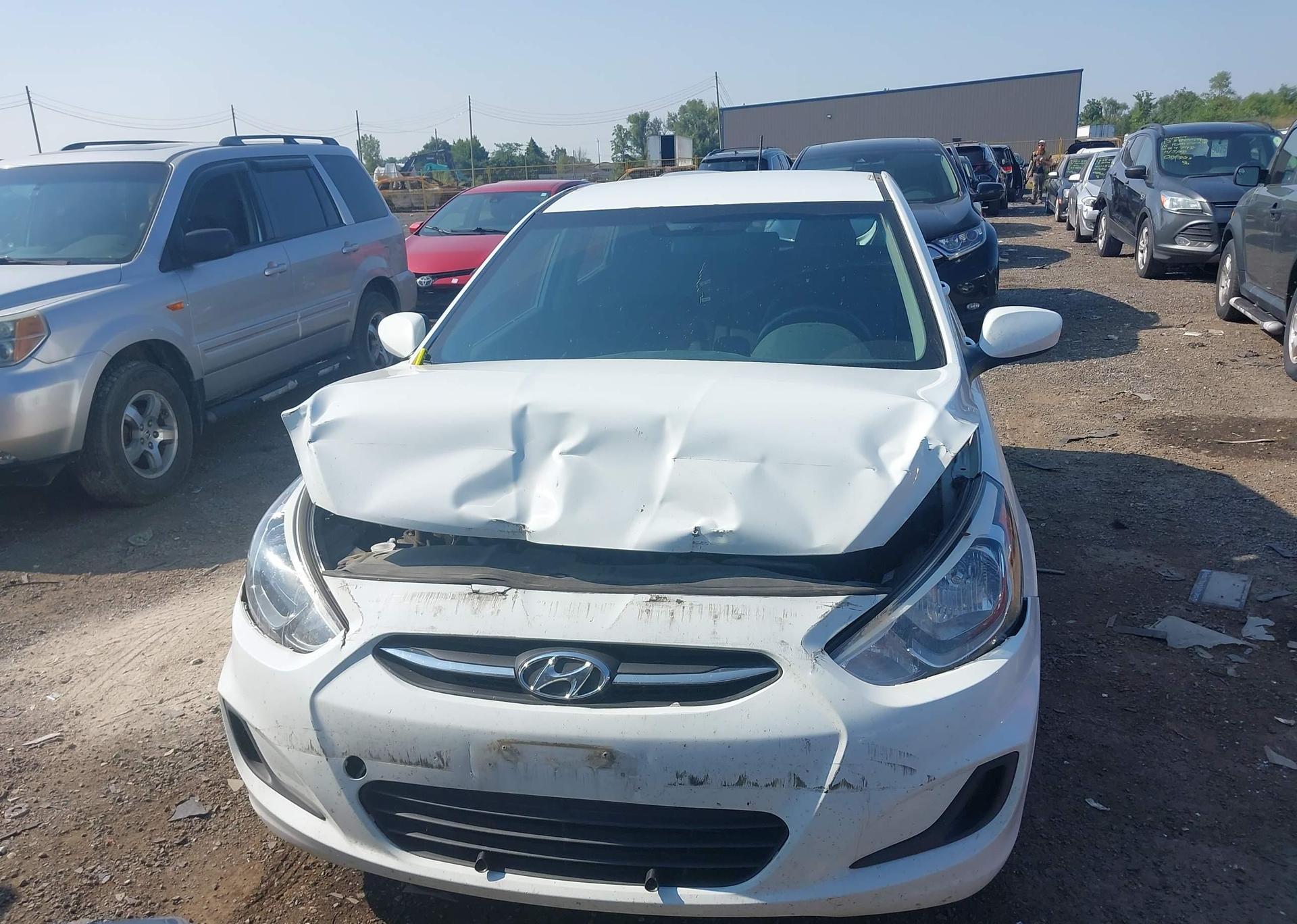 2015 HYUNDAI ACCENT GL