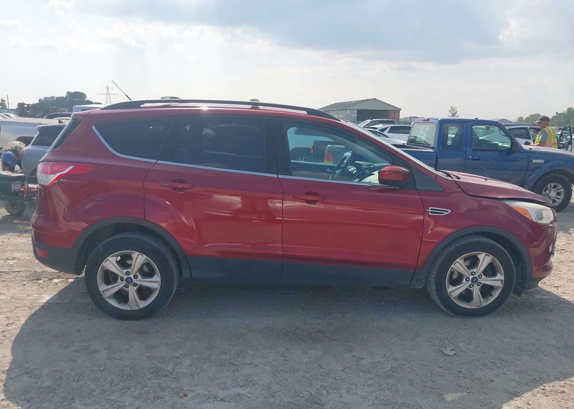 2013 FORD ESCAPE SE