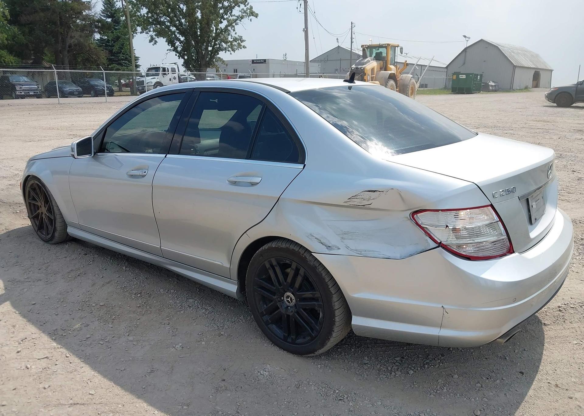 2011 MERCEDES-BENZ C 250 4MATIC