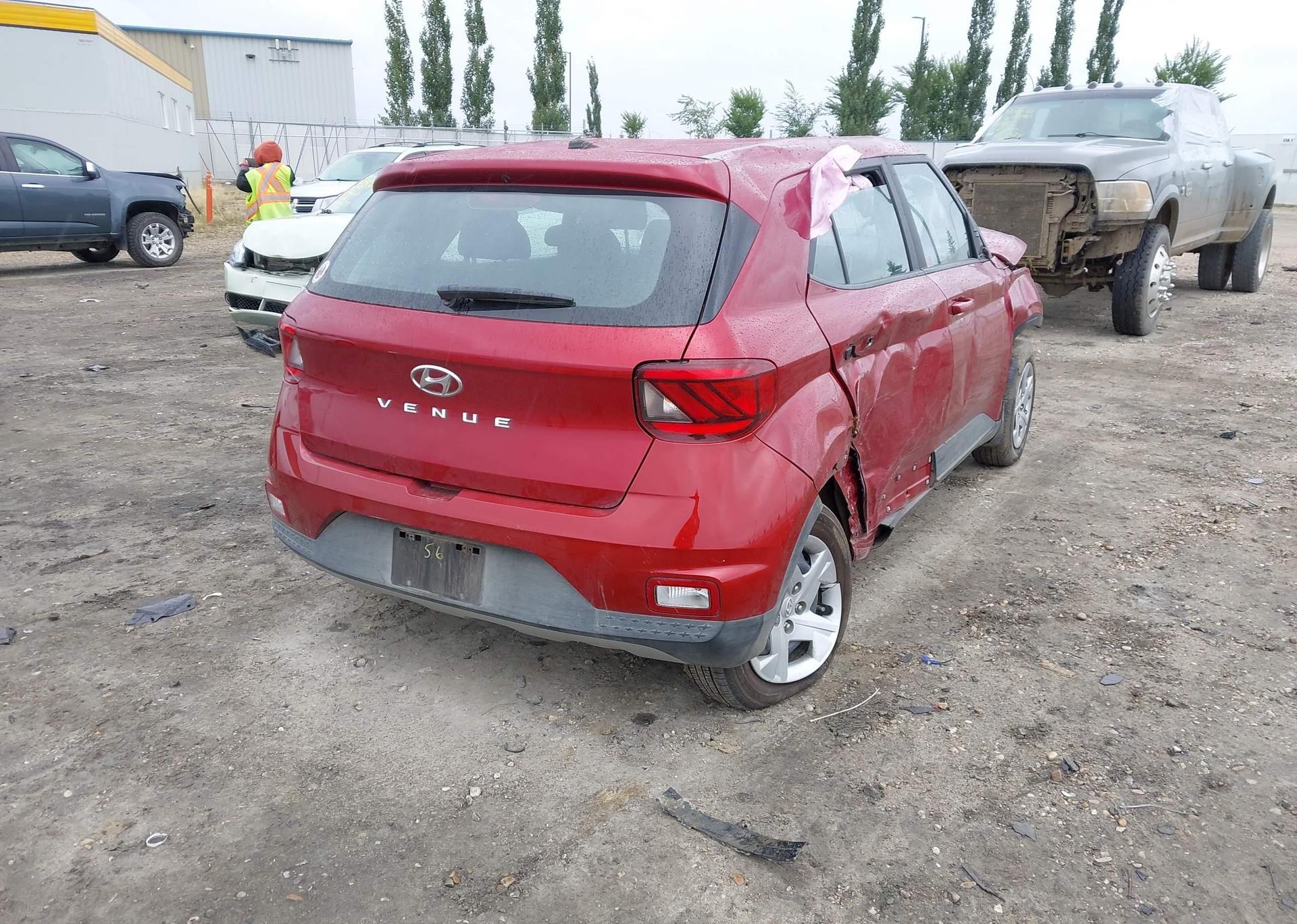 2024 HYUNDAI VENUE SE