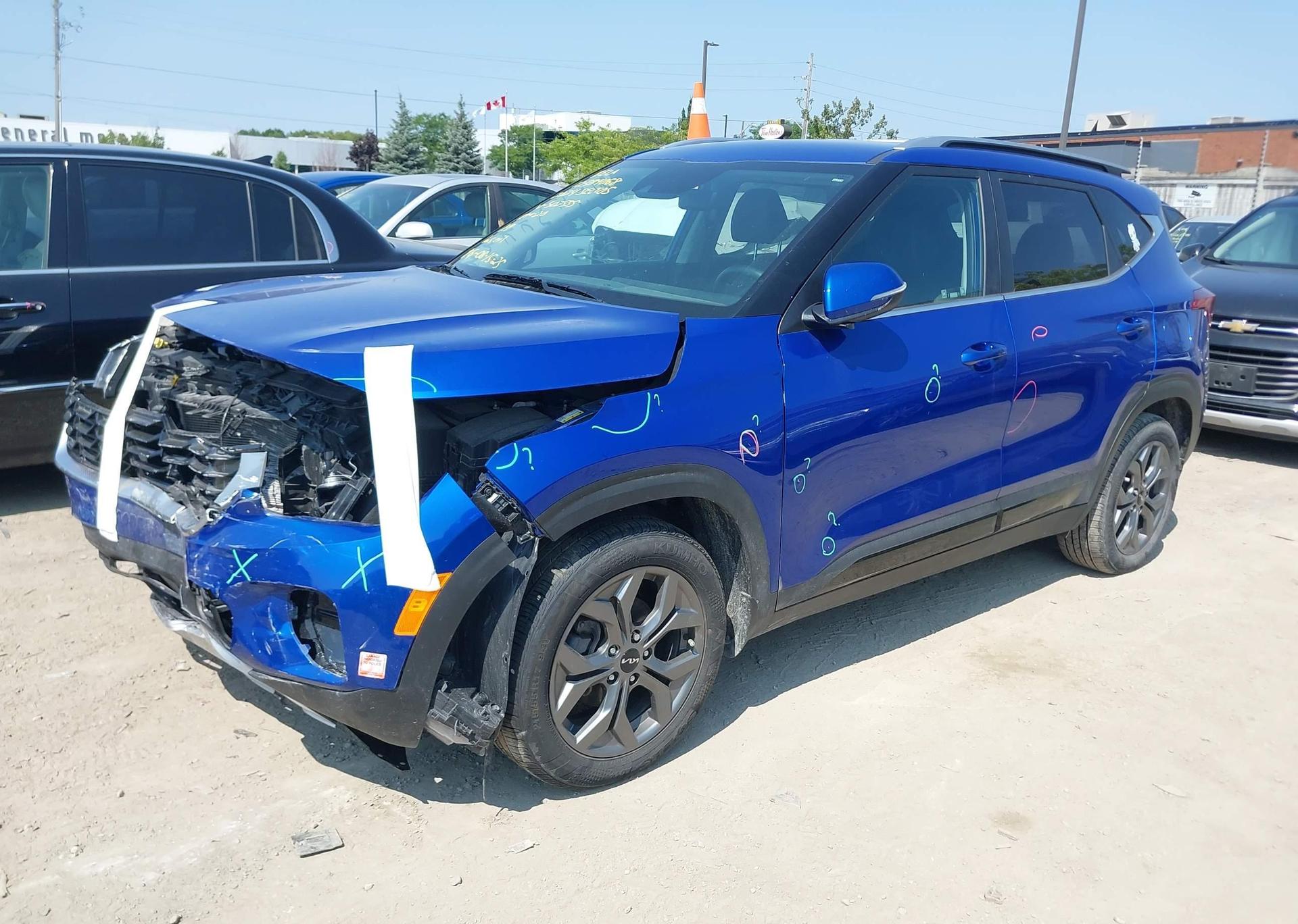 2024 KIA SELTOS EX