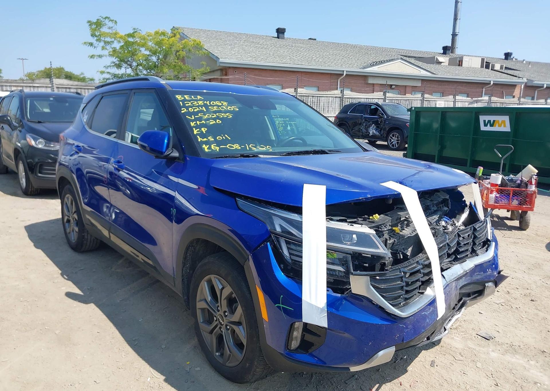 2024 KIA SELTOS EX