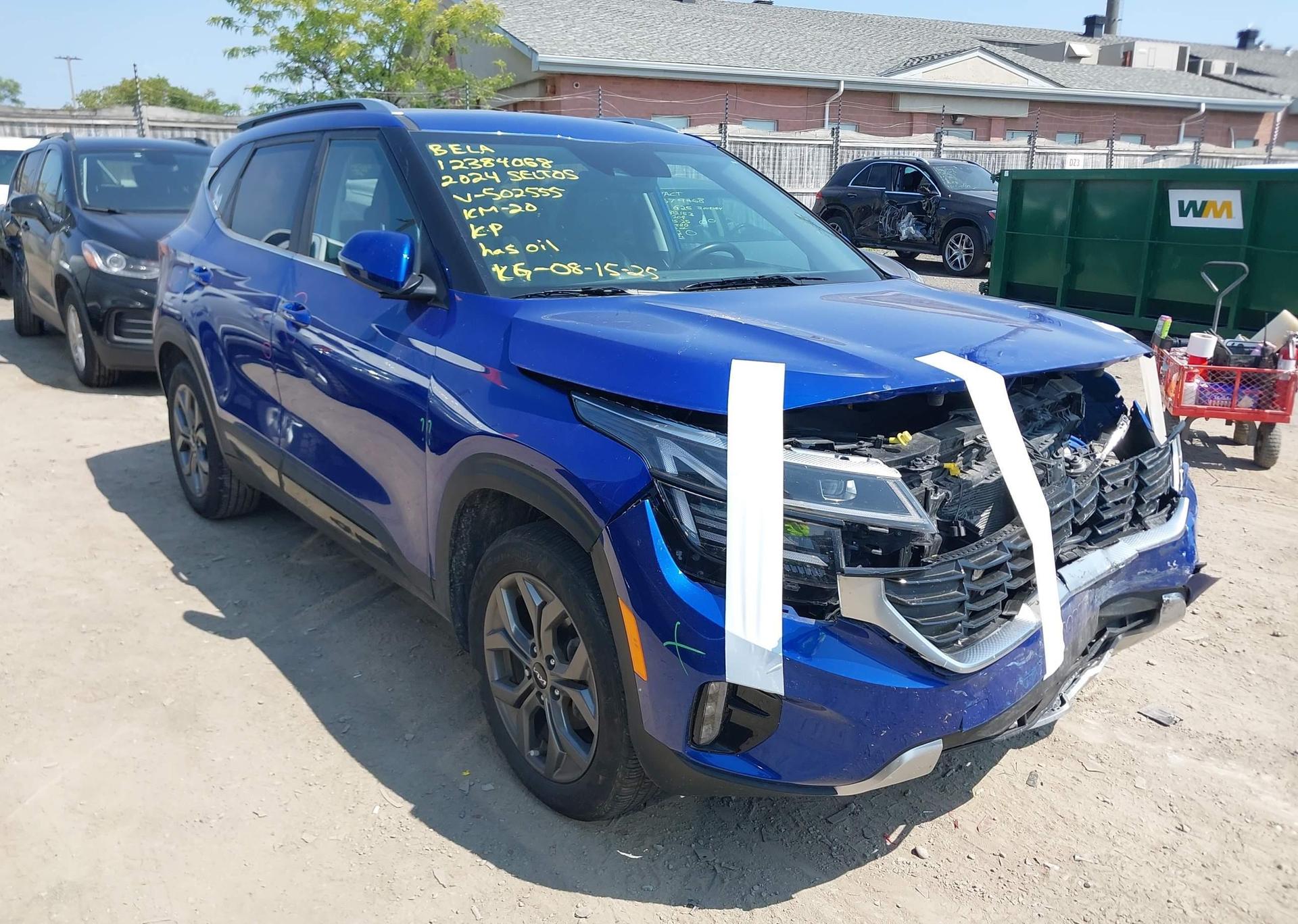 2024 KIA SELTOS EX