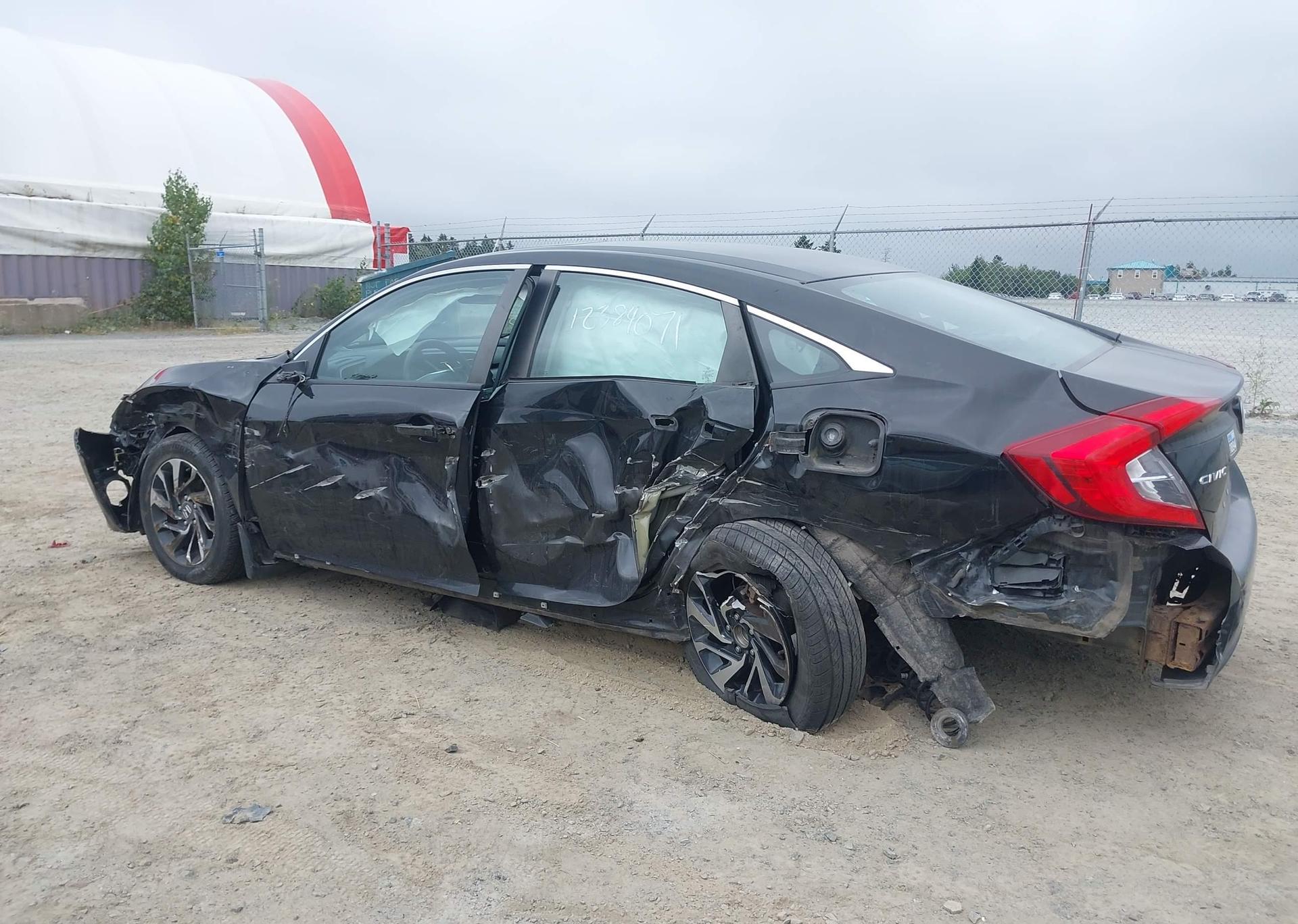 2016 HONDA CIVIC EX 4DR