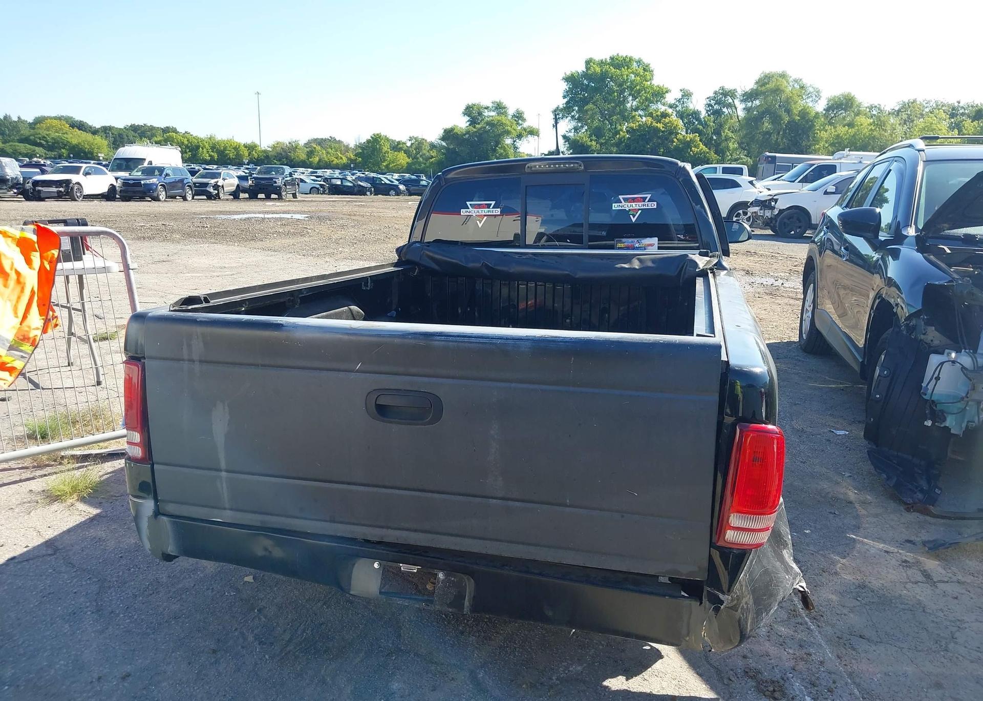 2000 DODGE DAKOTA