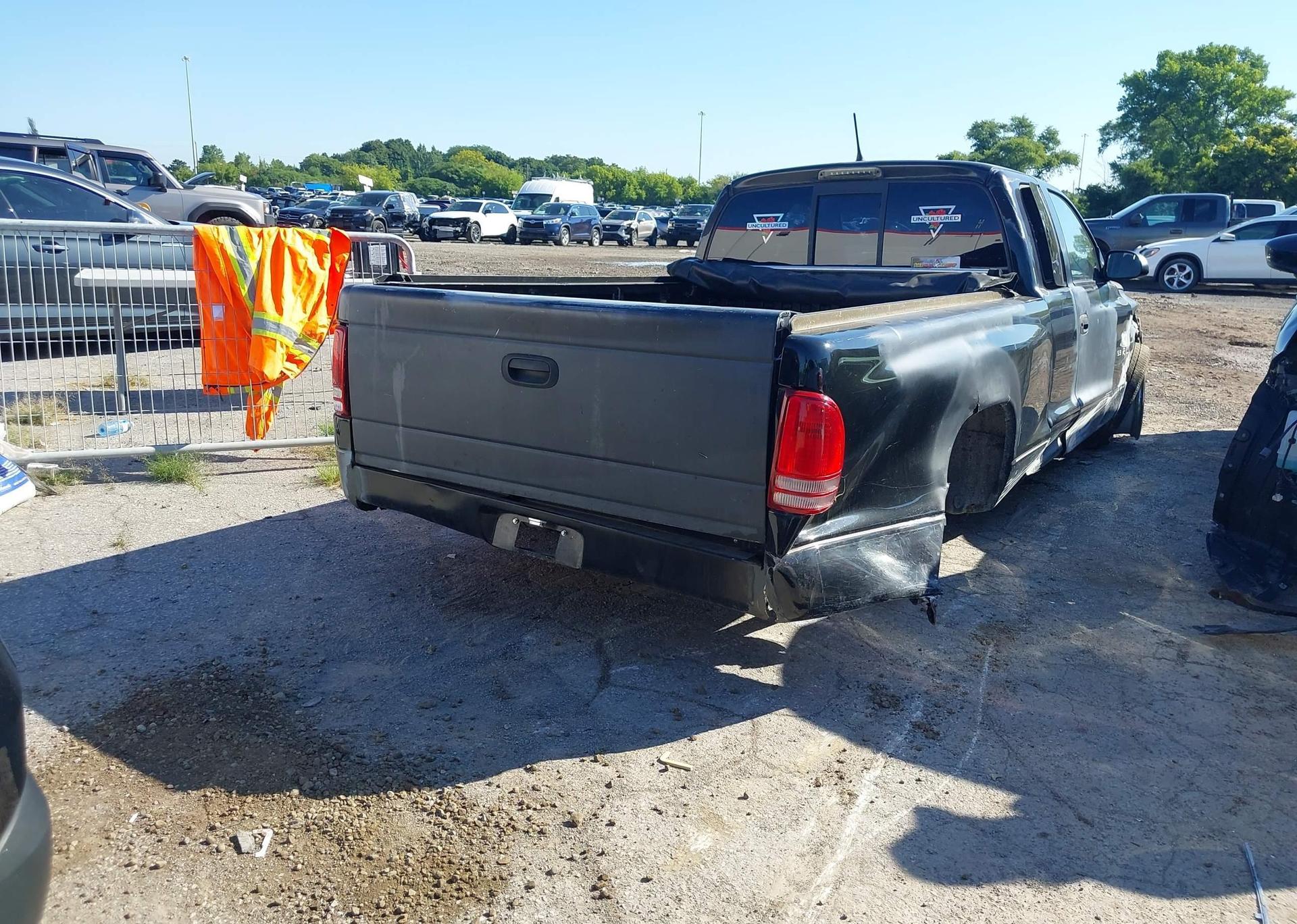2000 DODGE DAKOTA