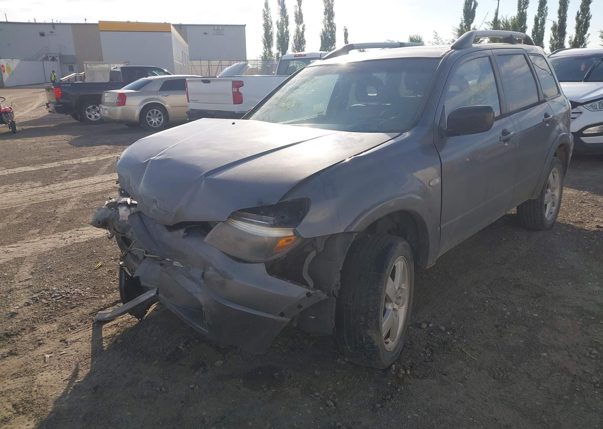 2006 MITSUBISHI OUTLANDER LIMITED