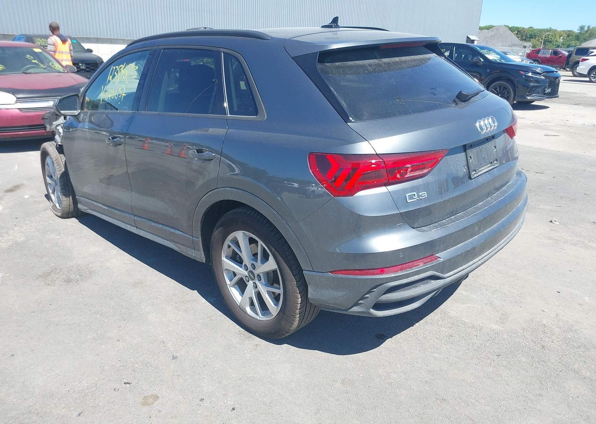 2025 AUDI Q3