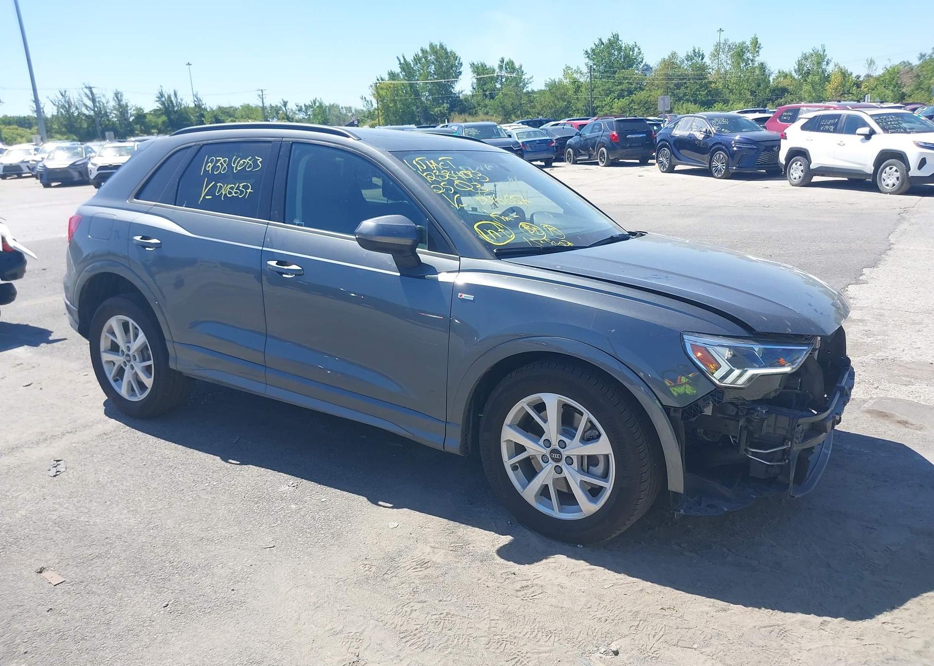 2025 AUDI Q3