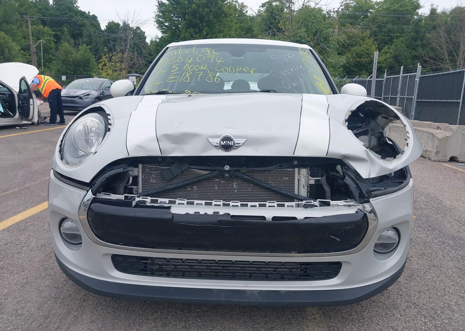 2017 MINI 5 DOOR COOPER