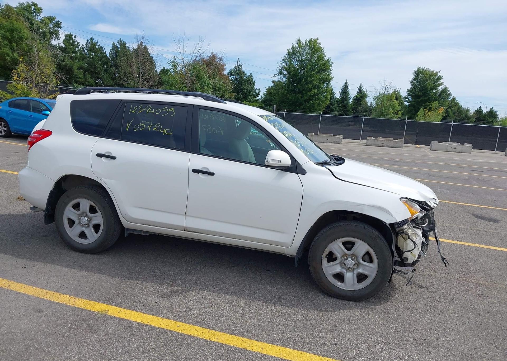 2011 TOYOTA RAV4