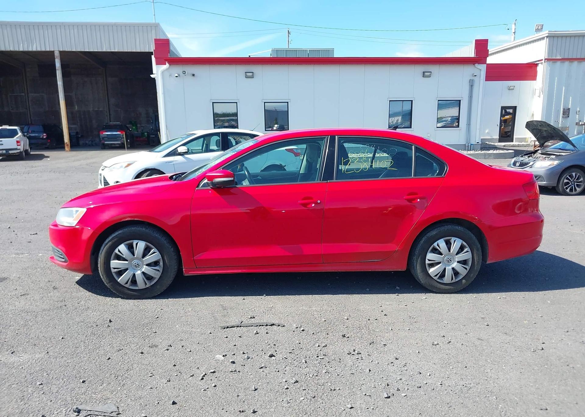 2014 VOLKSWAGEN JETTA