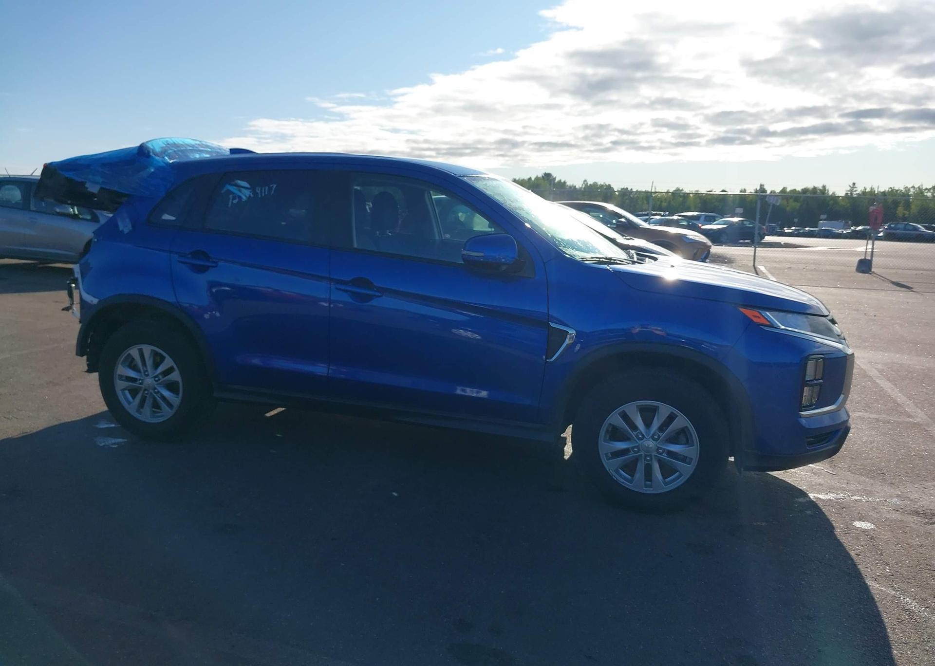 2023 MITSUBISHI RVR GT
