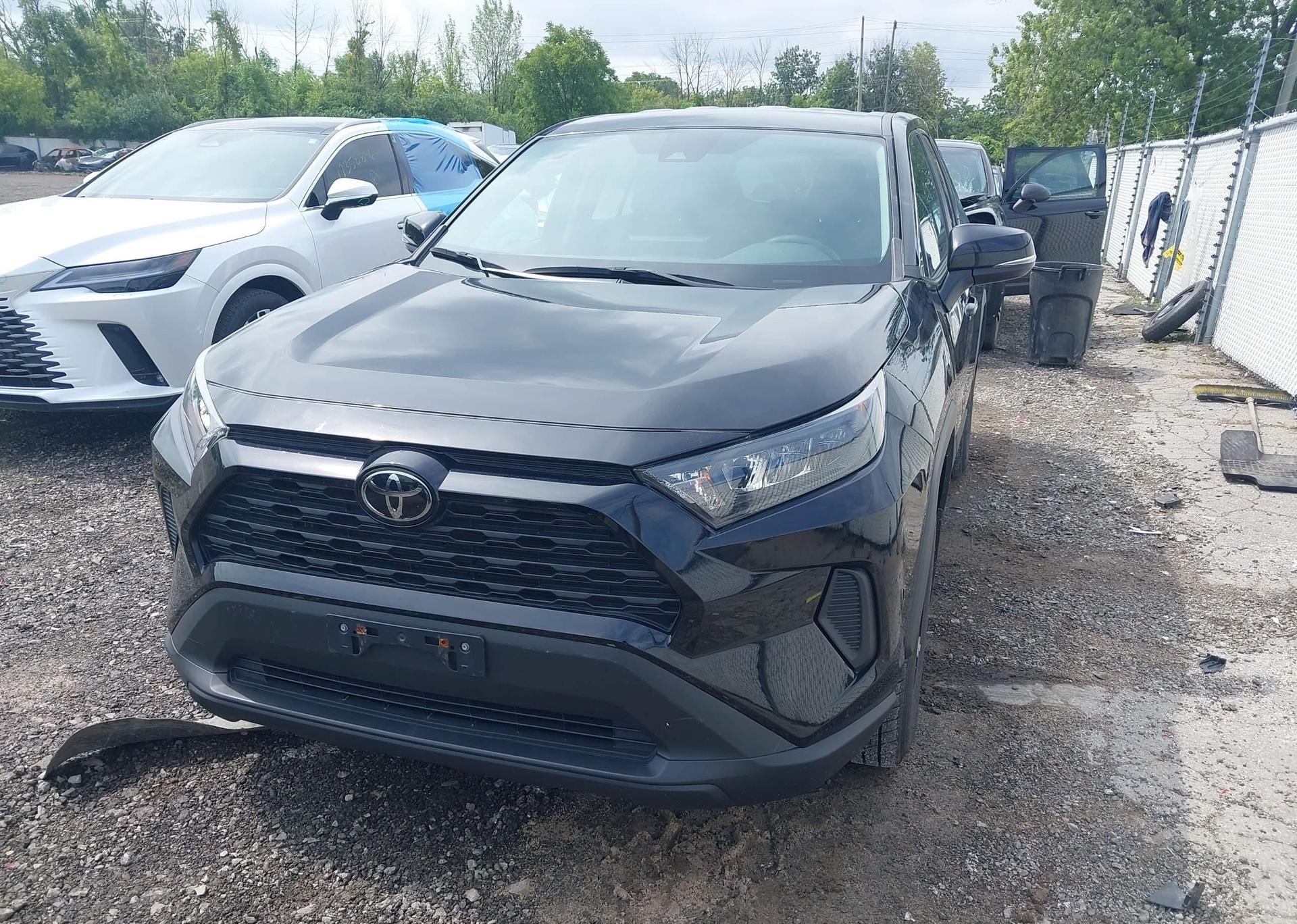 2023 TOYOTA RAV4 LE