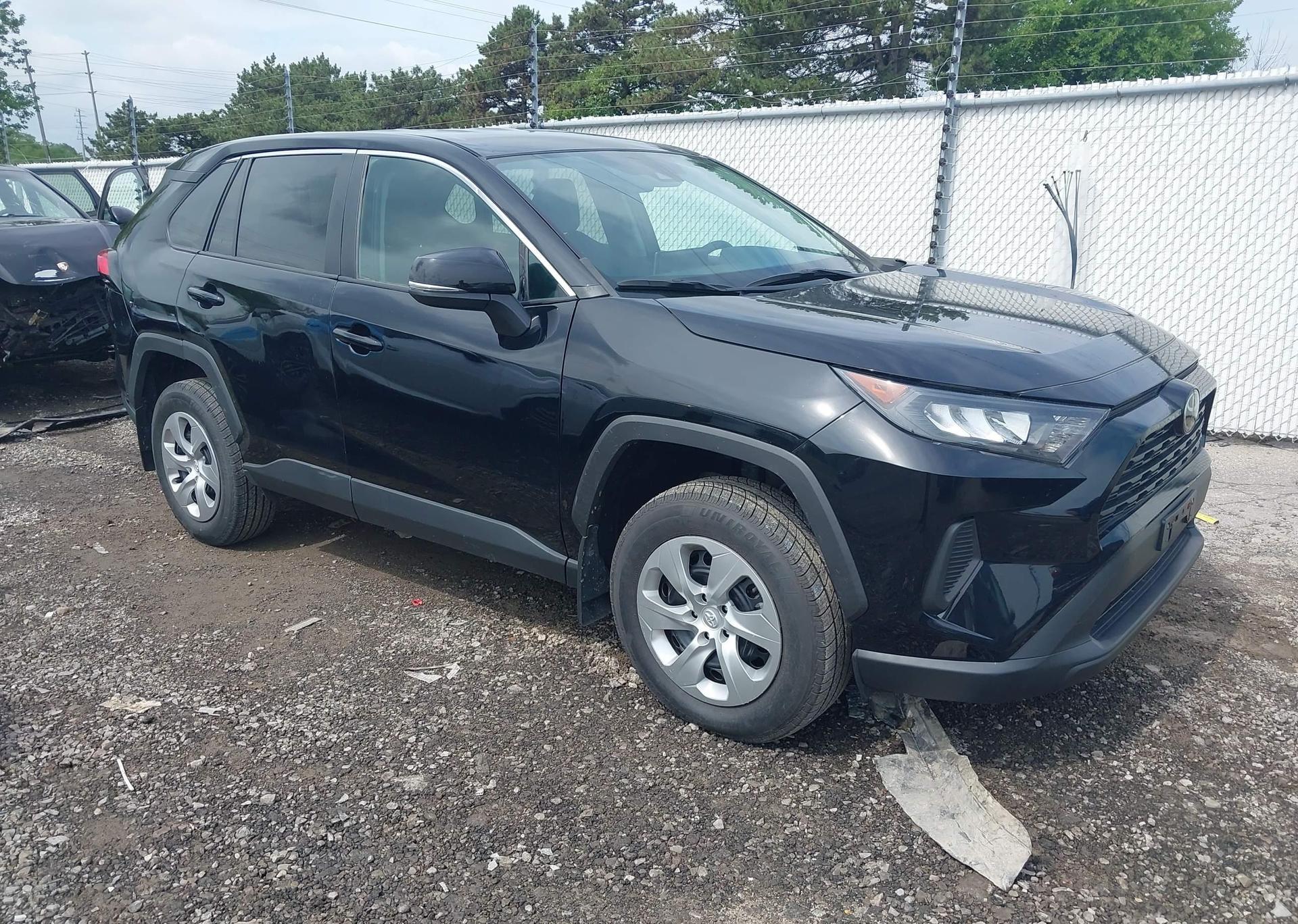 2023 TOYOTA RAV4 LE