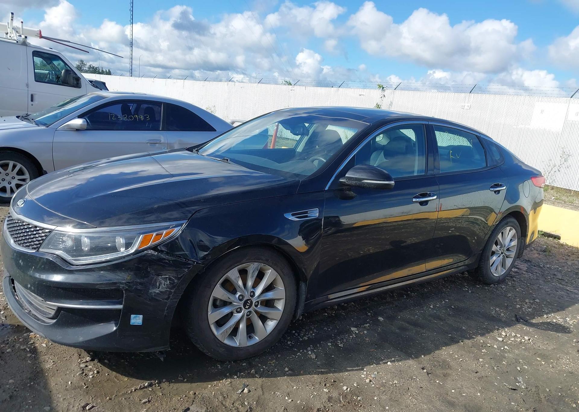 2017 KIA OPTIMA EX TECH